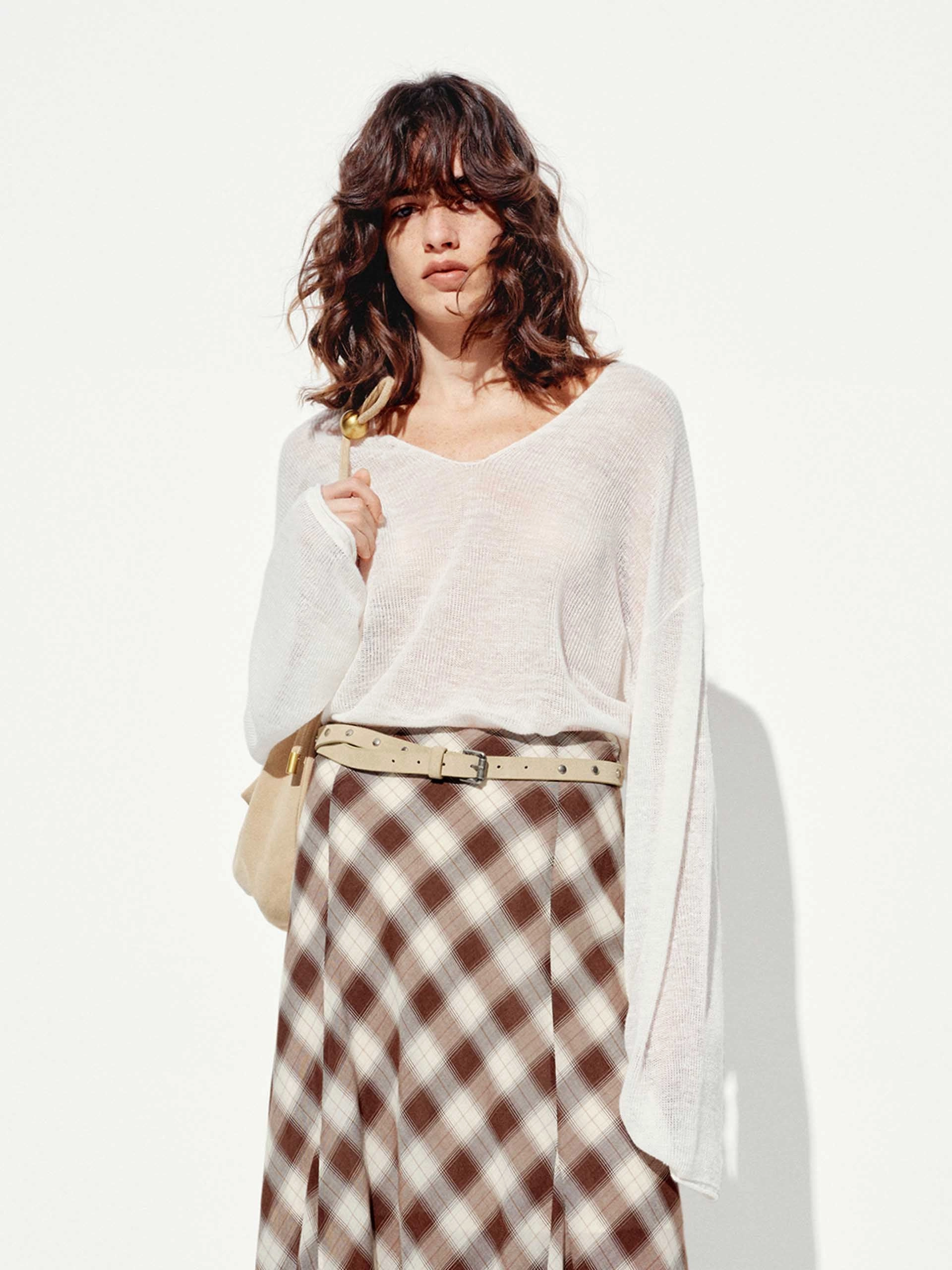 Unisex style Lightweight Loose Knit Sweater