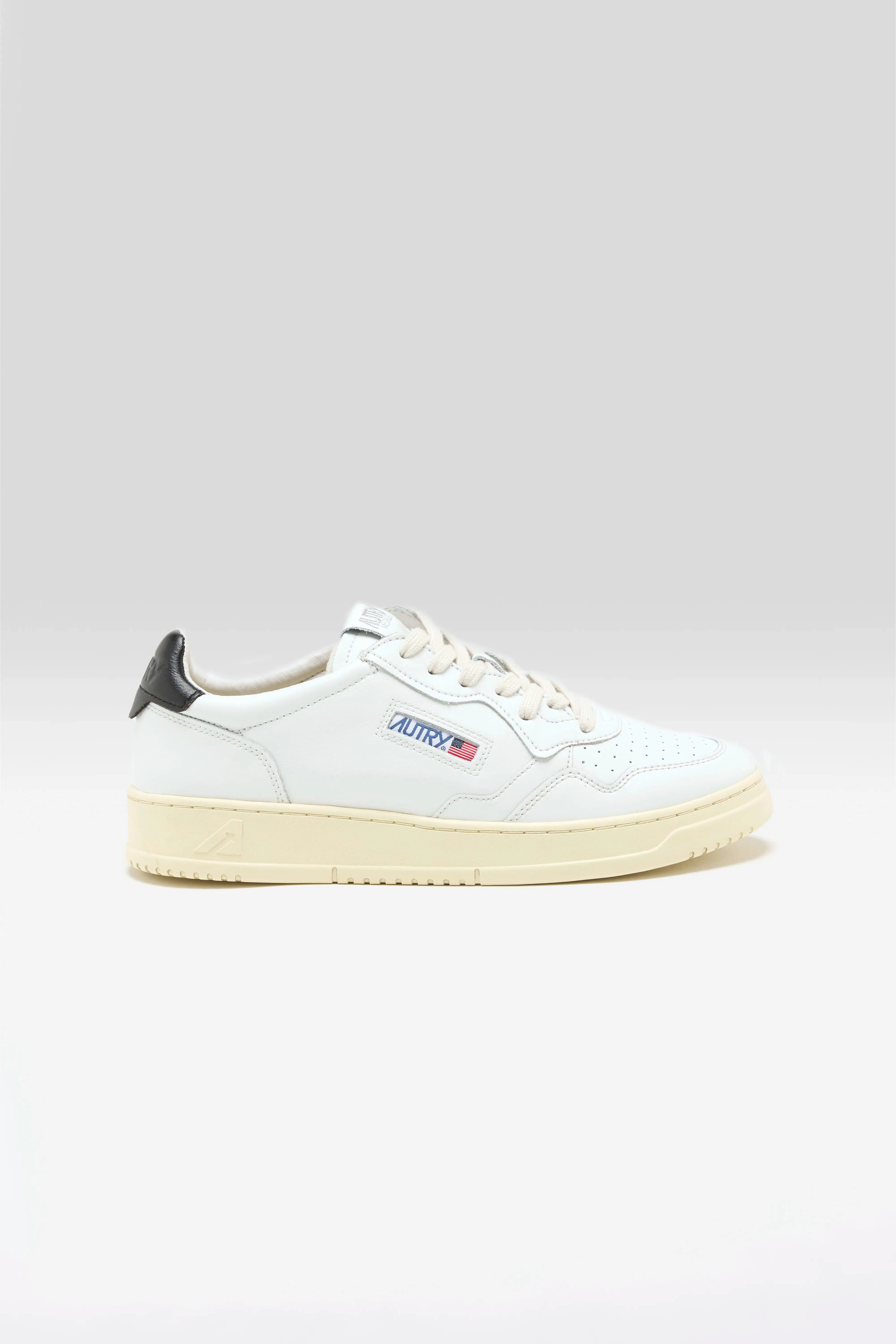 elastic band shoes Medalist Low for Men  (251 / M / BLACK)