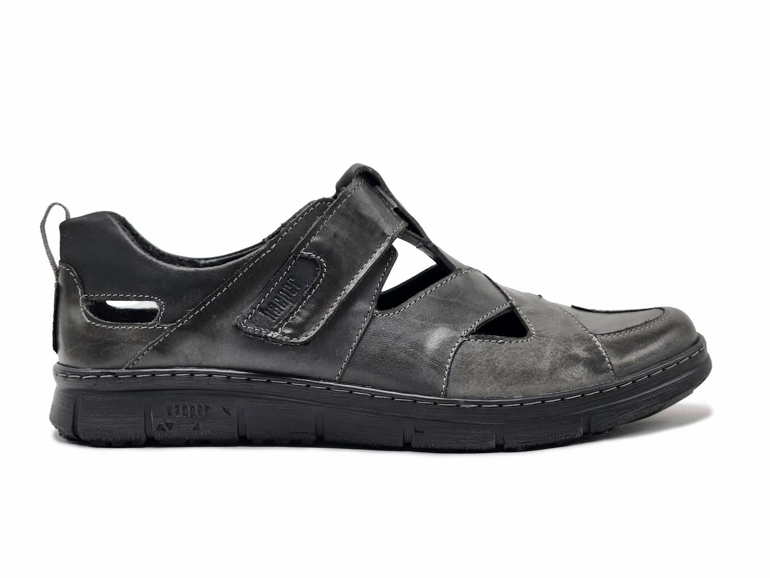 Men's Everyday Closed-Toe Leather Sandals In Graphite Sporty Travel Shoes