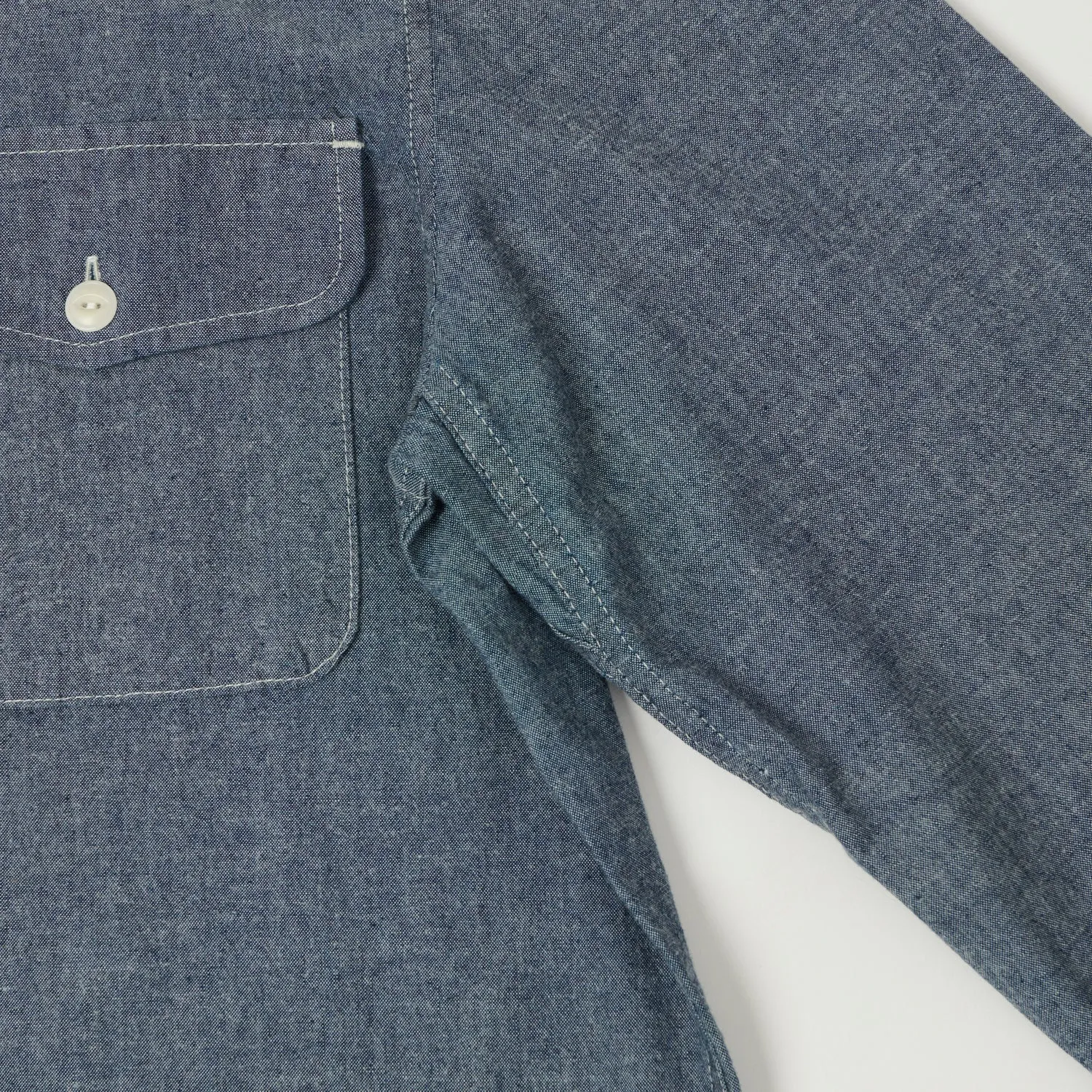 Merz b. Schwanen 'Good Basics' Classic Chambray Shirt - Denim Blue Sporty Design