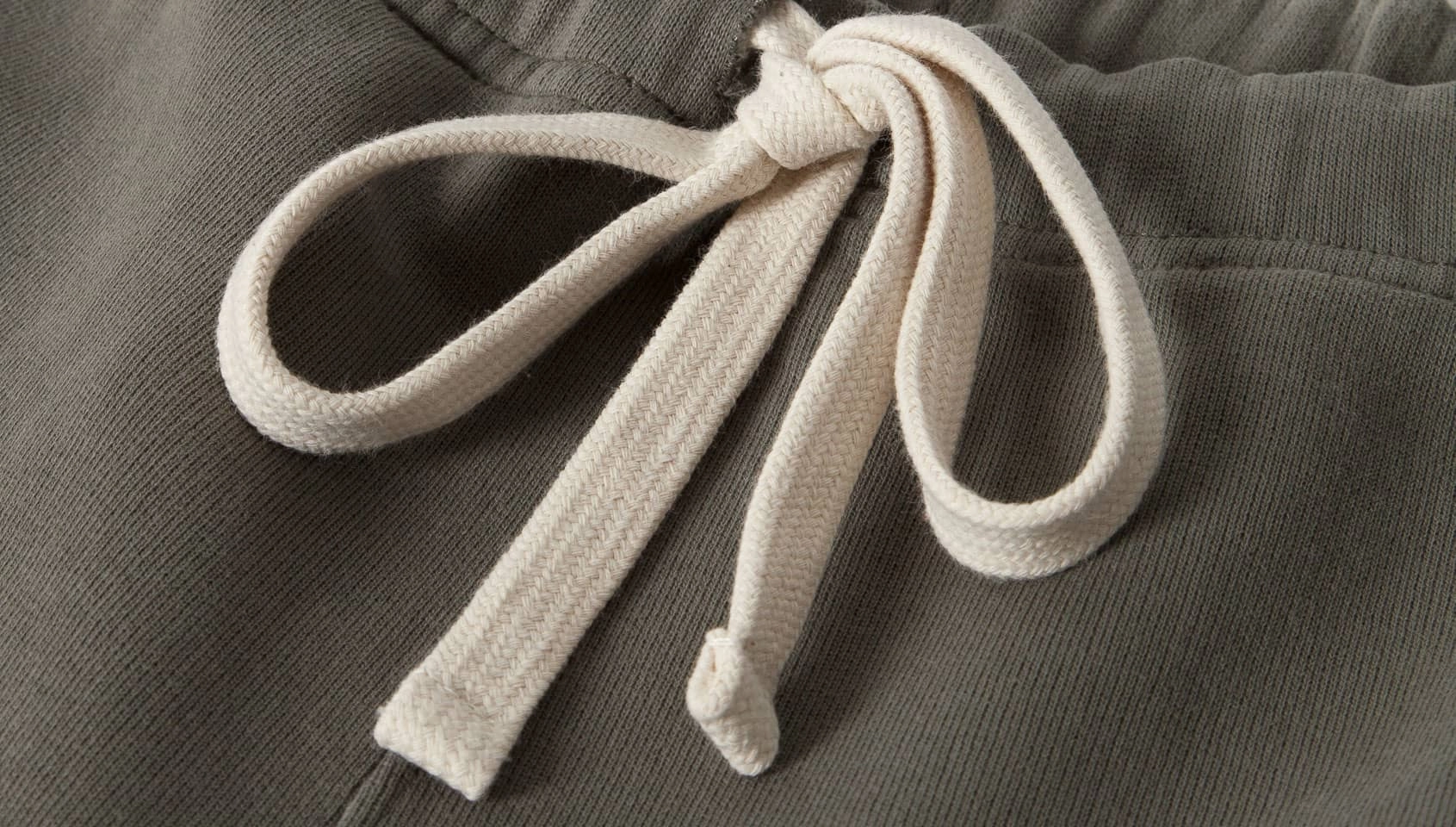 Merz b. Schwanen 'Good Basics' Original Sweatpants - Army Flex Capris Fit For Style