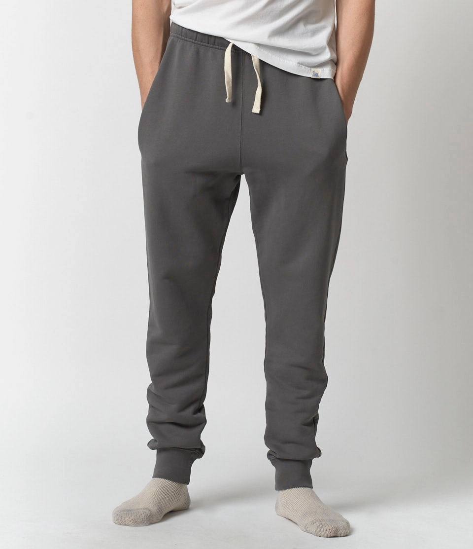 Comfy Layers Merz b. Schwanen 'Good Basics' Original Sweatpants - Army