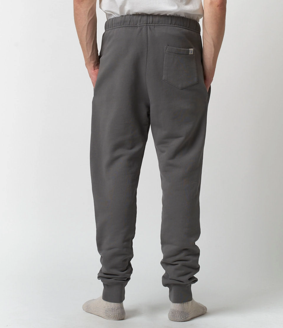 Merz b. Schwanen 'Good Basics' Original Sweatpants - Army Performance Comfort