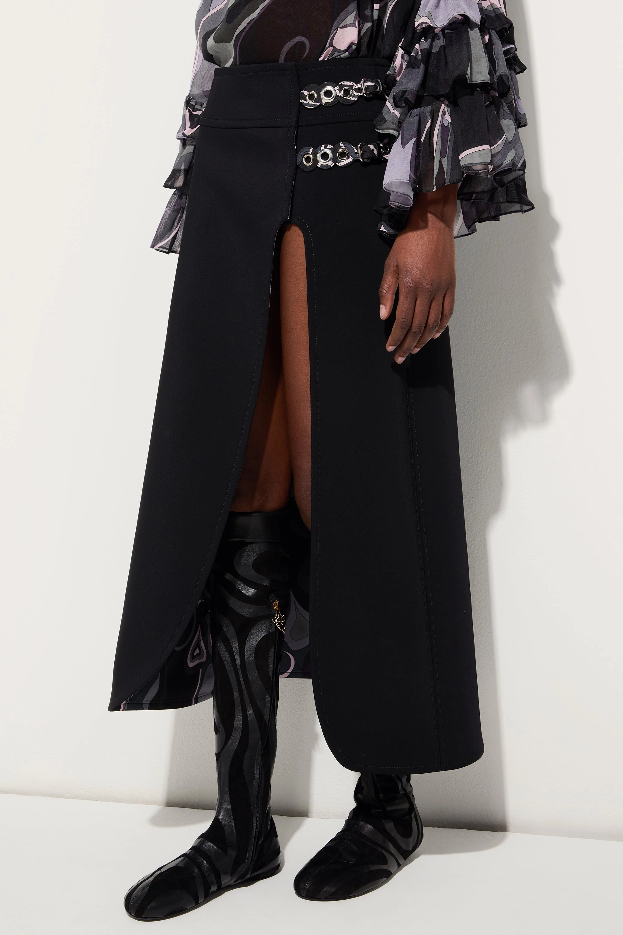 Statement Fashion Friction Free Midi Skirt with Internal Print