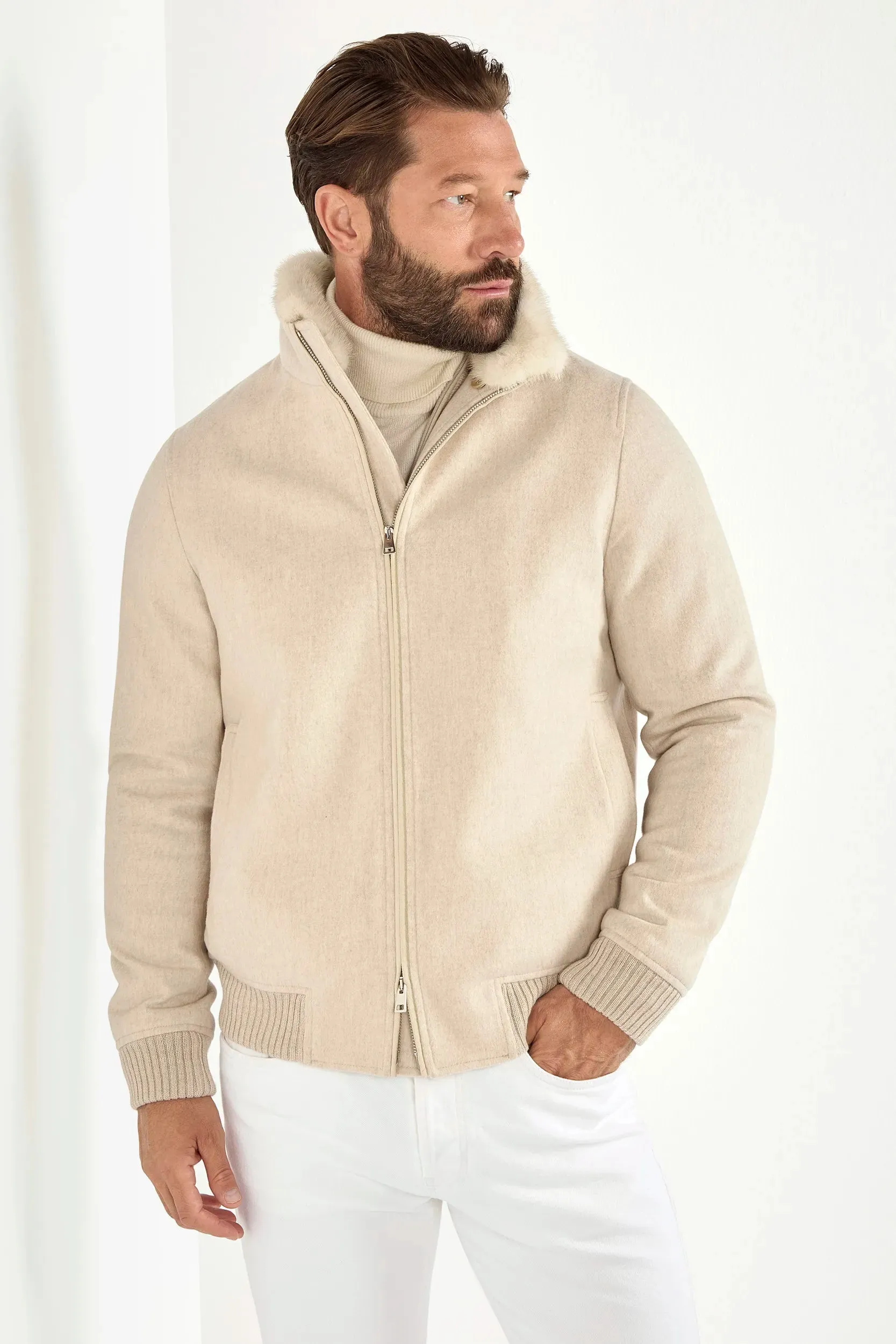 Climate Responsive Textile Sand bomber with removable mink collar ?C Made in Italy