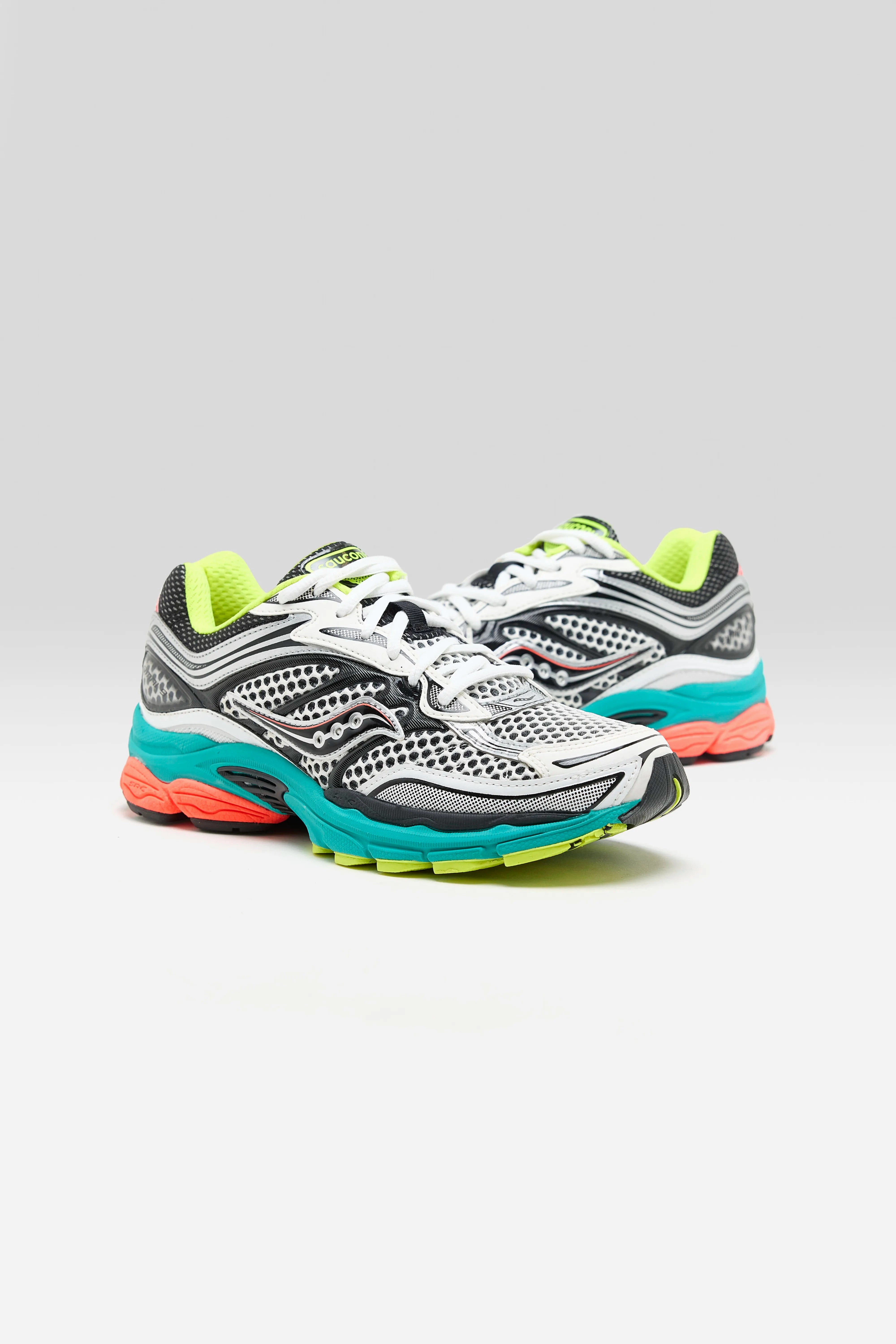 cross - fit Indoor sports ProGrid Omni 9 for Women  (252 / W / SILVER)