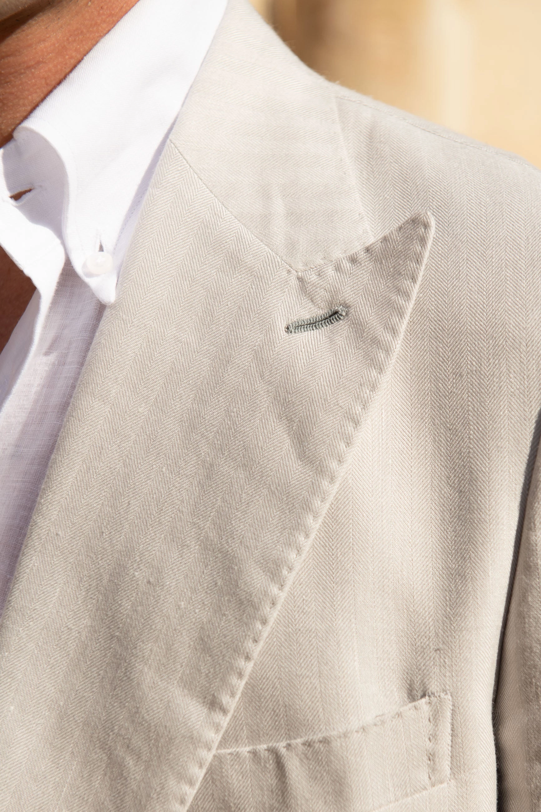 Timeless business wear Chic Appearance Natural herringbone double breasted suit - Made in Italy