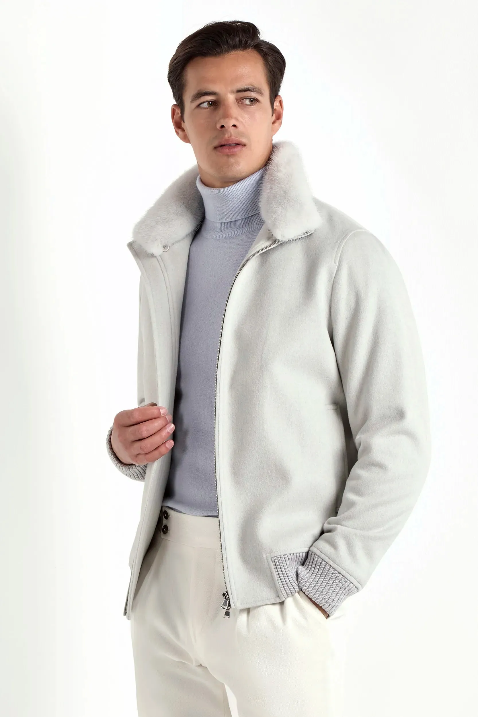 Off-white bomber with removable mink collar ?C Made in Italy Hypoallergenic Fiber Filling