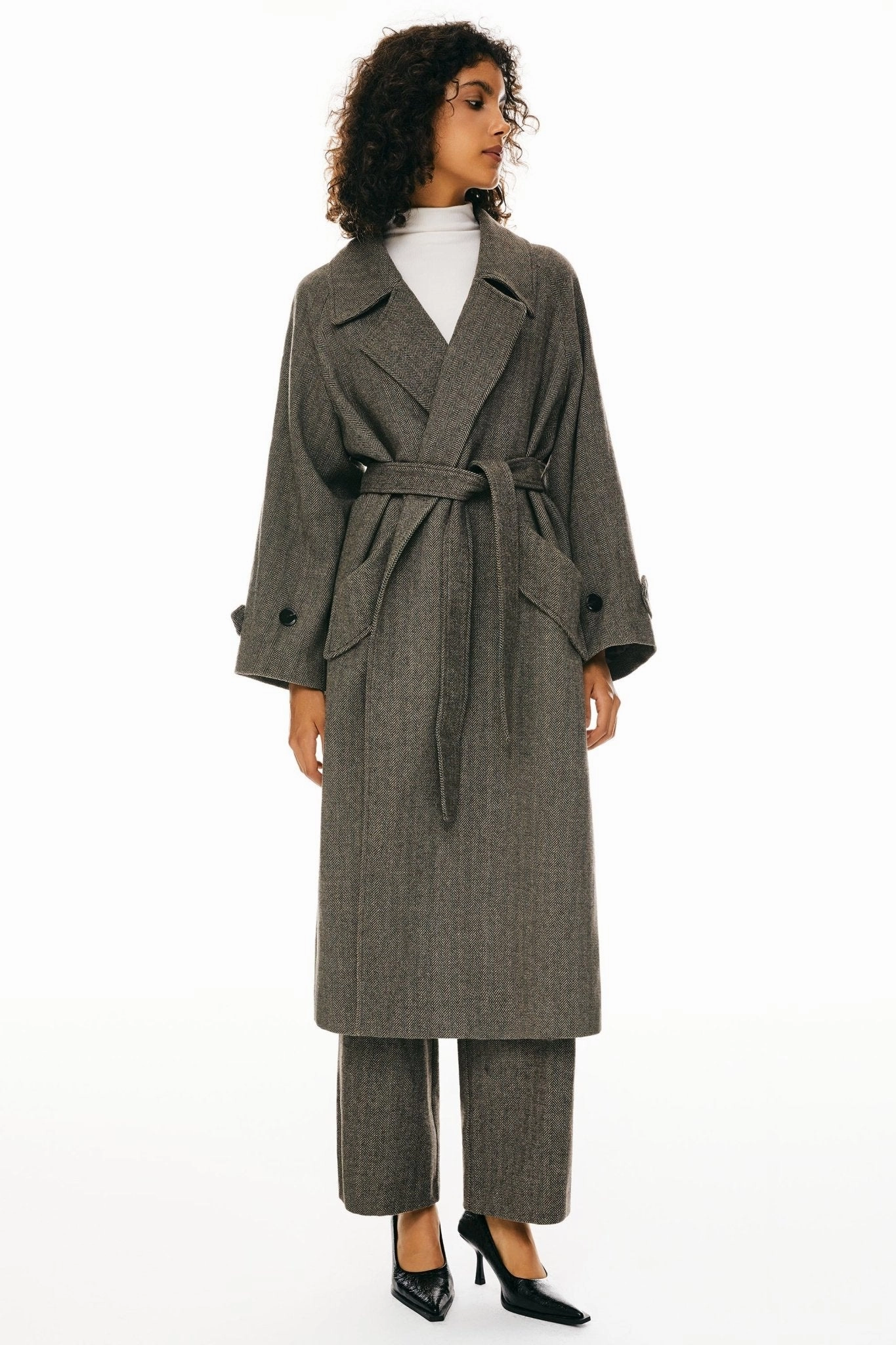 Oversized Wool Wrap Coat High Visibility Trims Compact Design