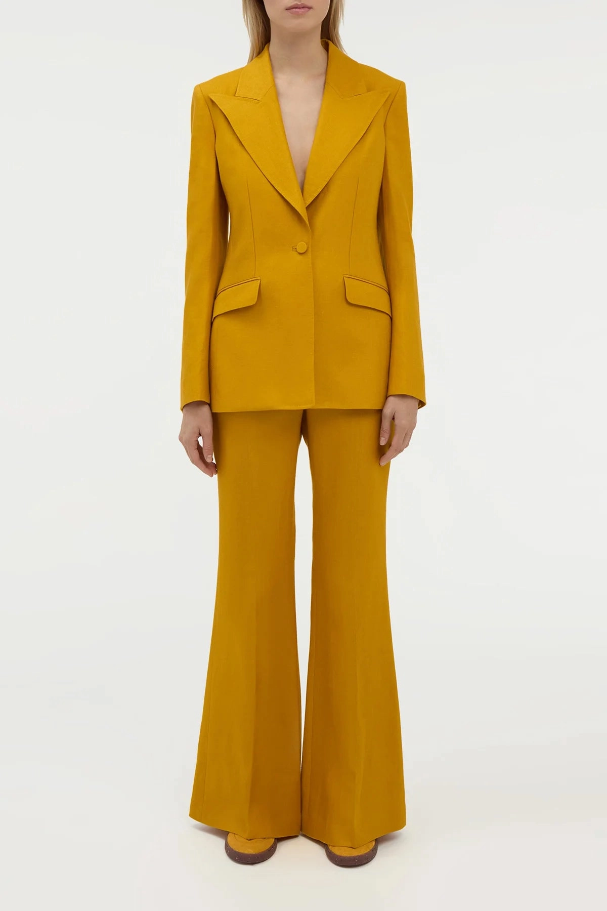 Business Ready Wear Leiva Blazer in Golden Birch Linen Twill