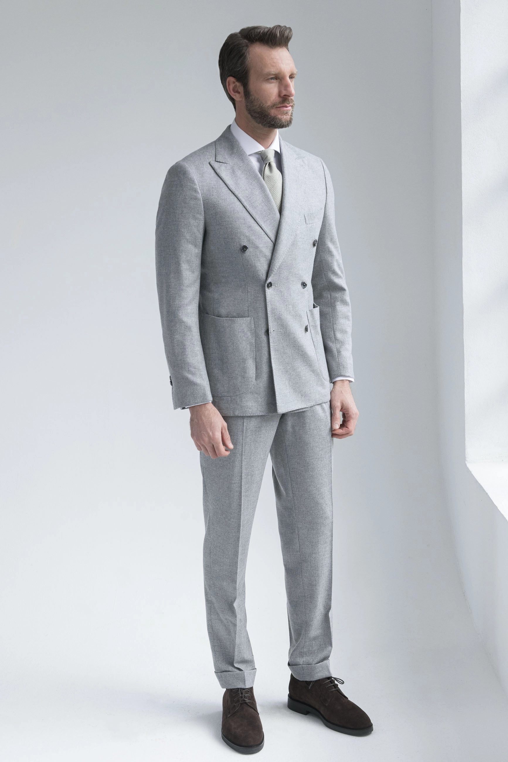 Chilly Day Layer Classic Fit Grey wool and cashmere double breasted suit - Made in Italy