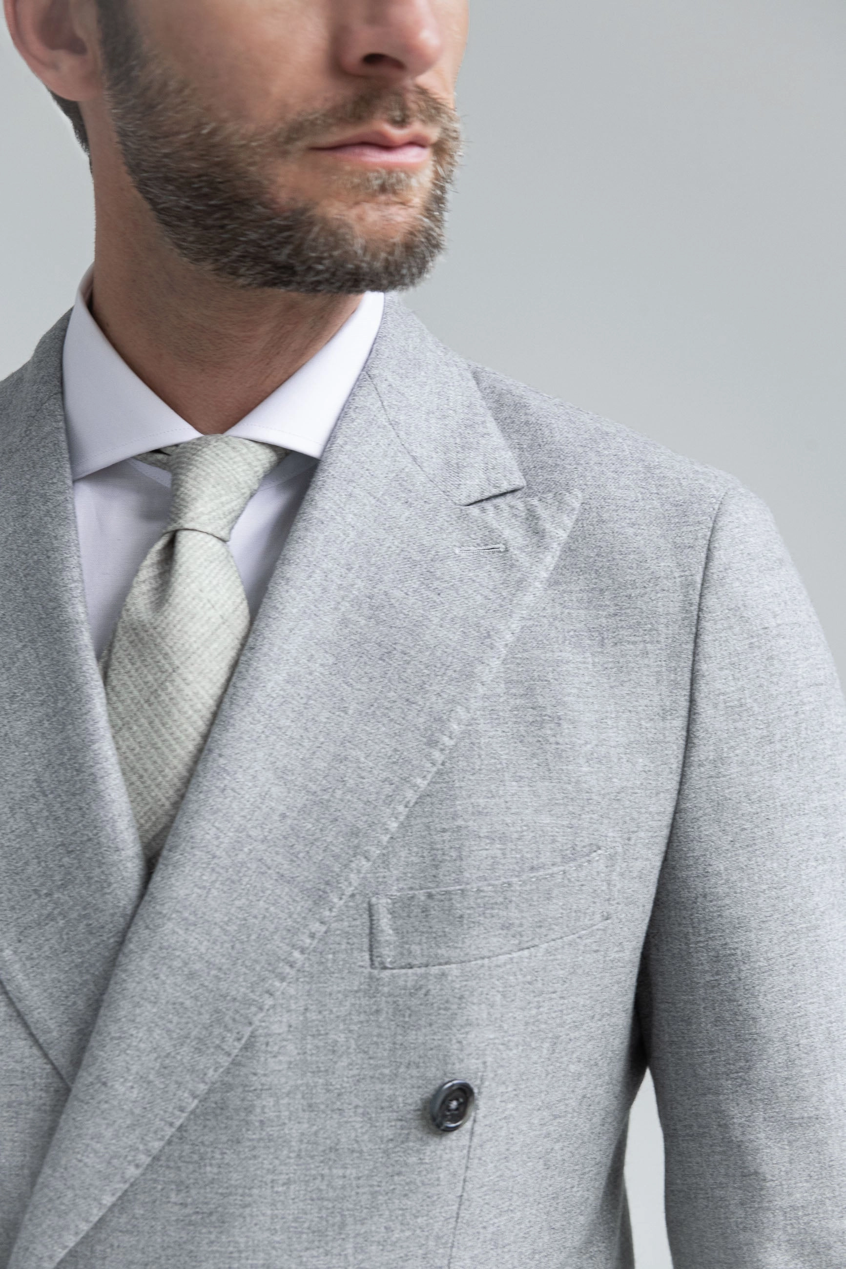 Grey wool and cashmere double breasted suit - Made in Italy Flattering wear Sharp Style Fit