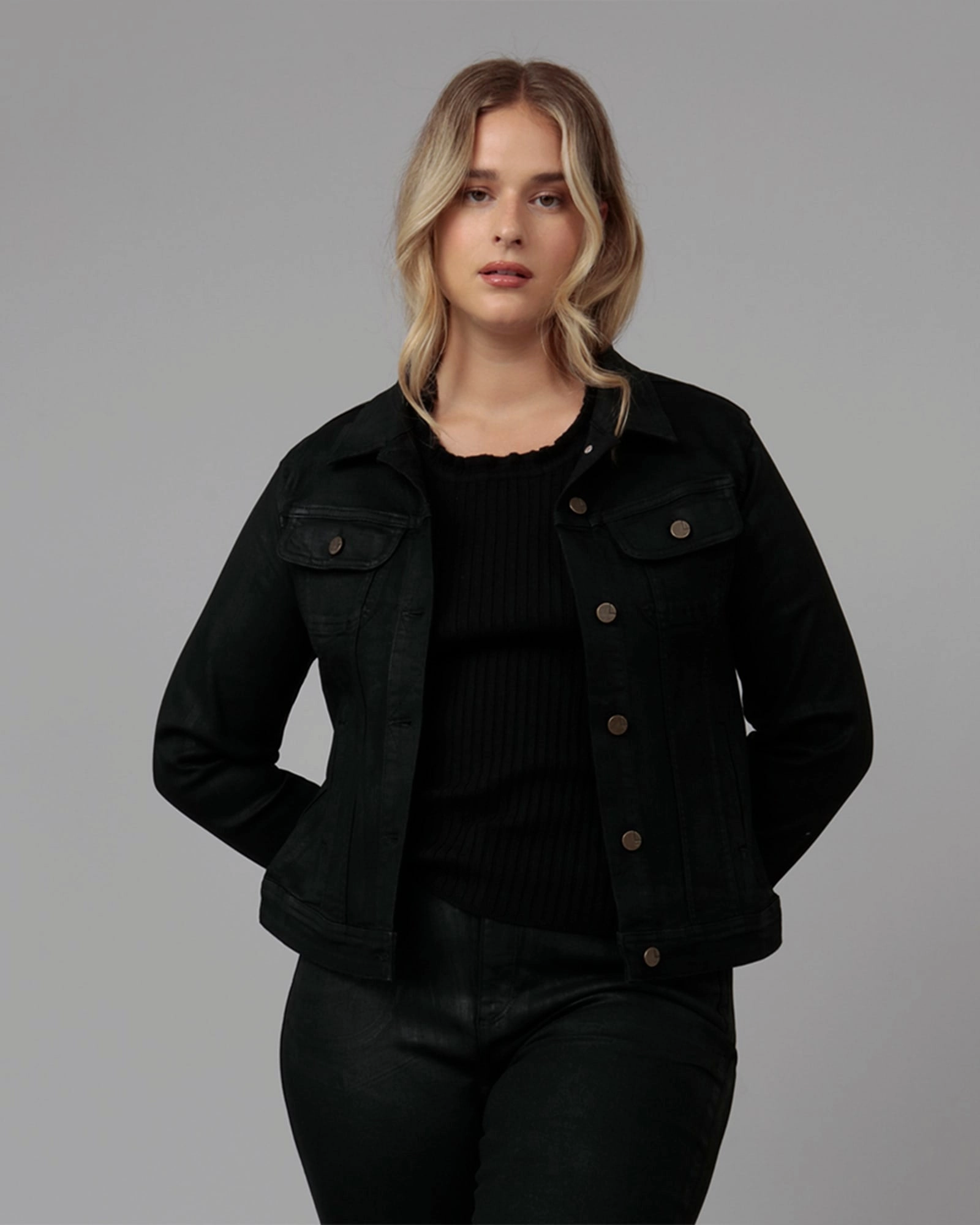 Women's GABRIELLA-CBLK Classic Denim Jacket | Coated Black Toothpaste suitable for holidays