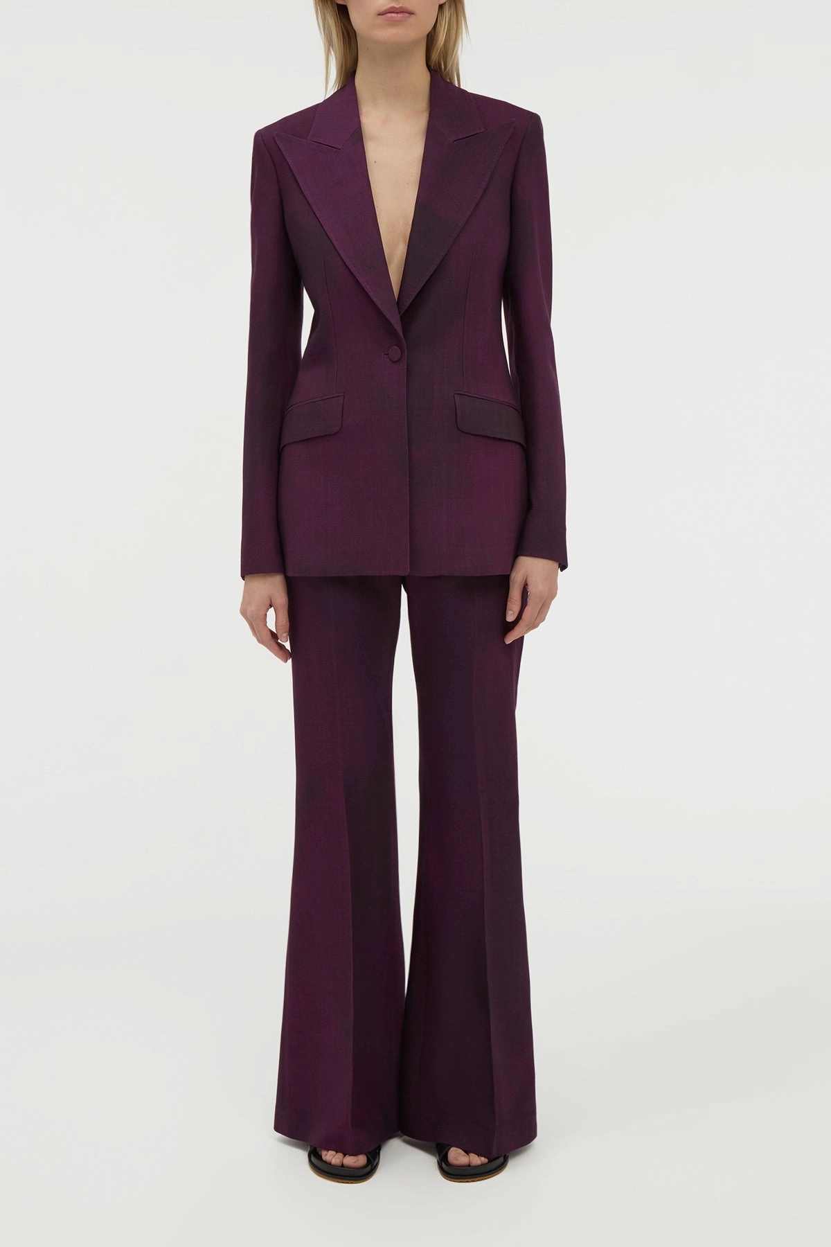 Refined Layers Leiva Blazer in Bordeaux Virgin Wool