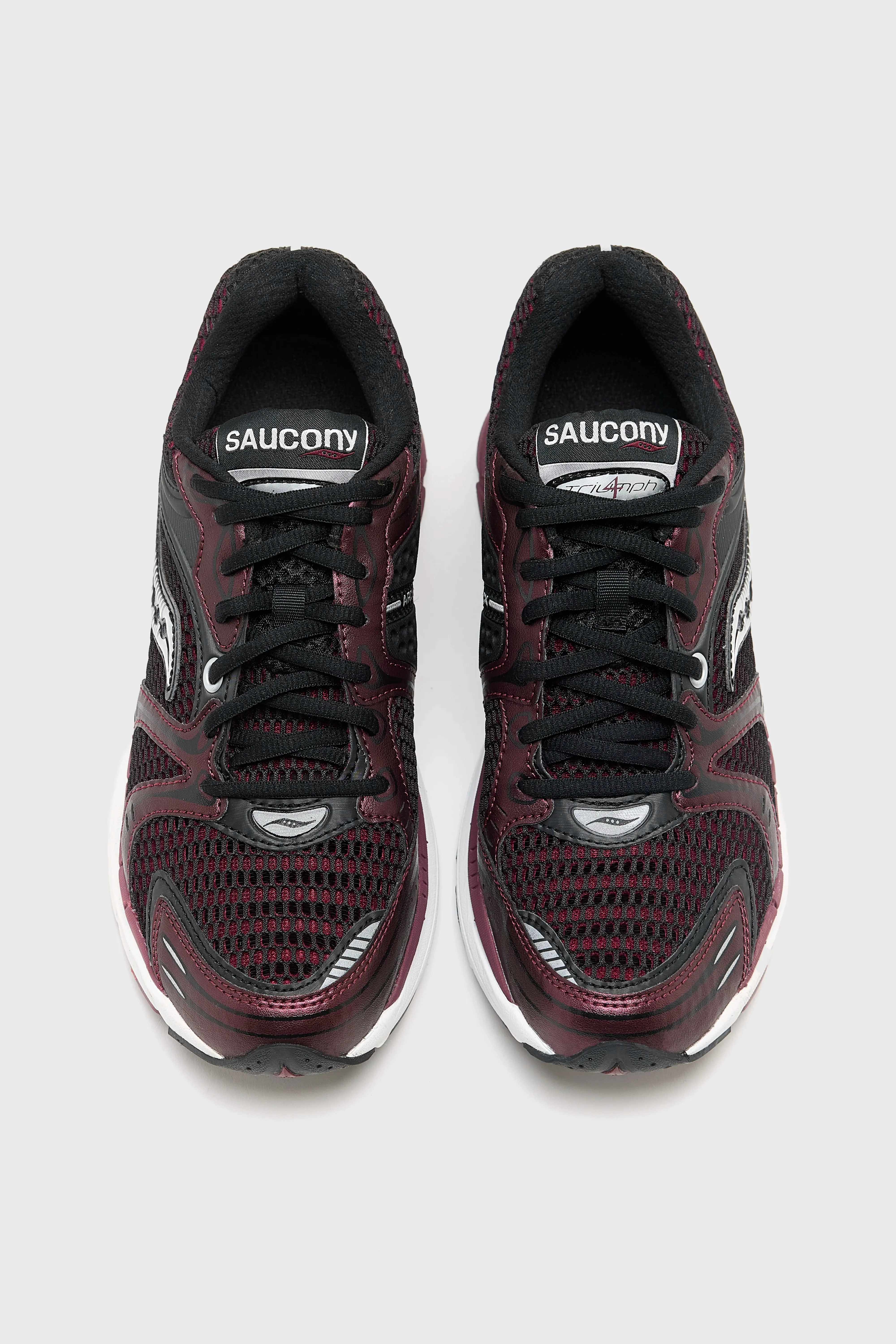 Ground Contact Pads mass - market - brand shoes ProGrid Triumph 4 for Women  (252 / W / RED)