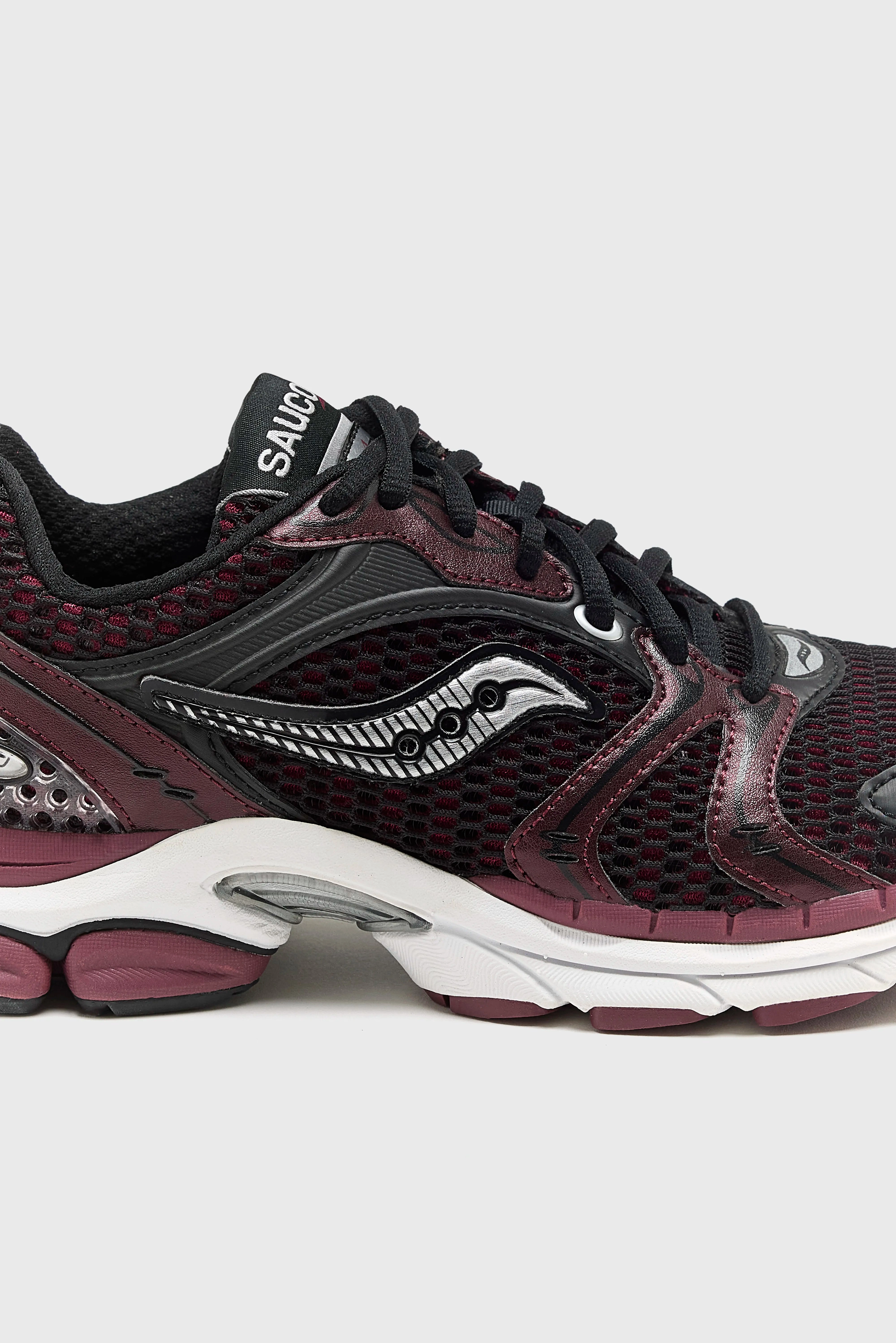 multipurpose - functionality shoes cross - country shoes ProGrid Triumph 4 for Women  (252 / W / RED)