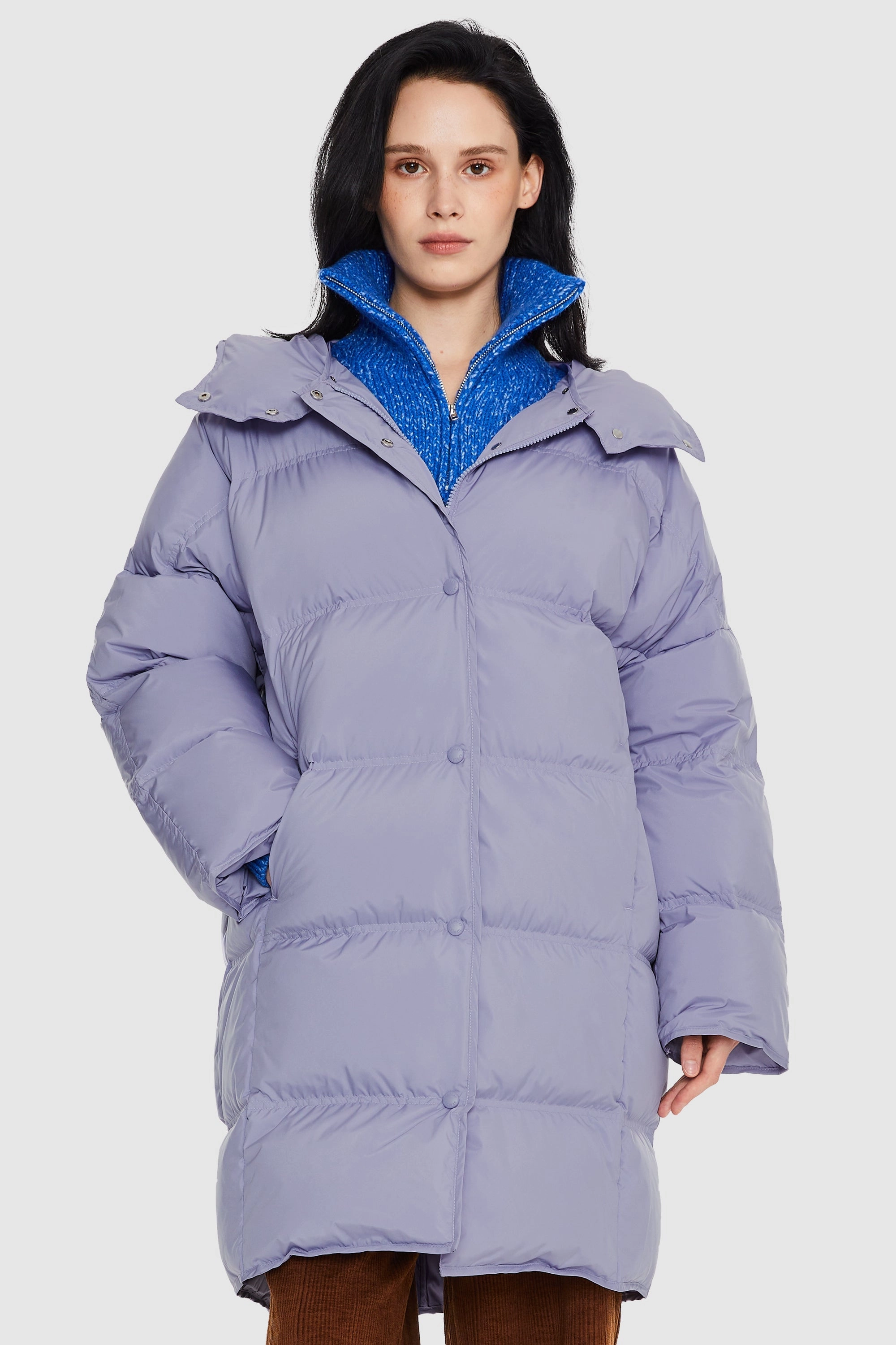 Relaxed Fit Silhouette Elastic Binding Puffy Puffer Down Jacket with Detachable Hood