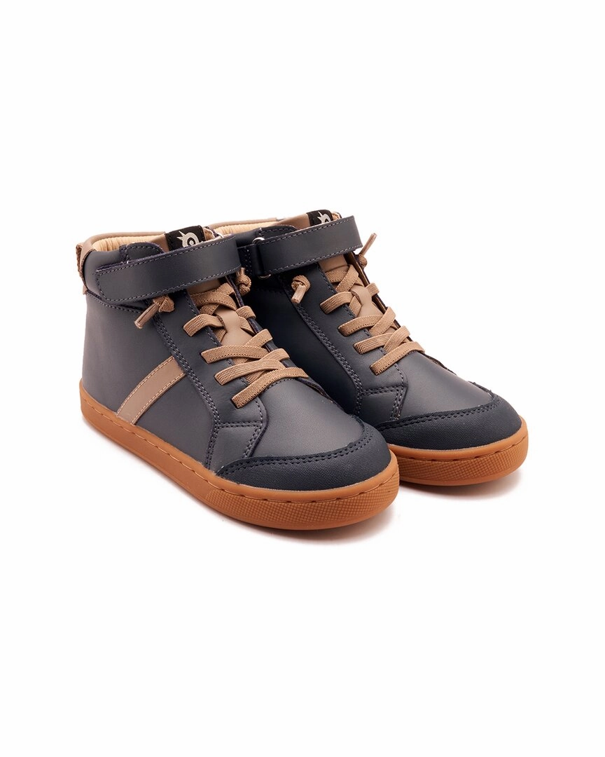 Versatile Urban Footwear Old Soles Urban Roadway Leather Sneaker
