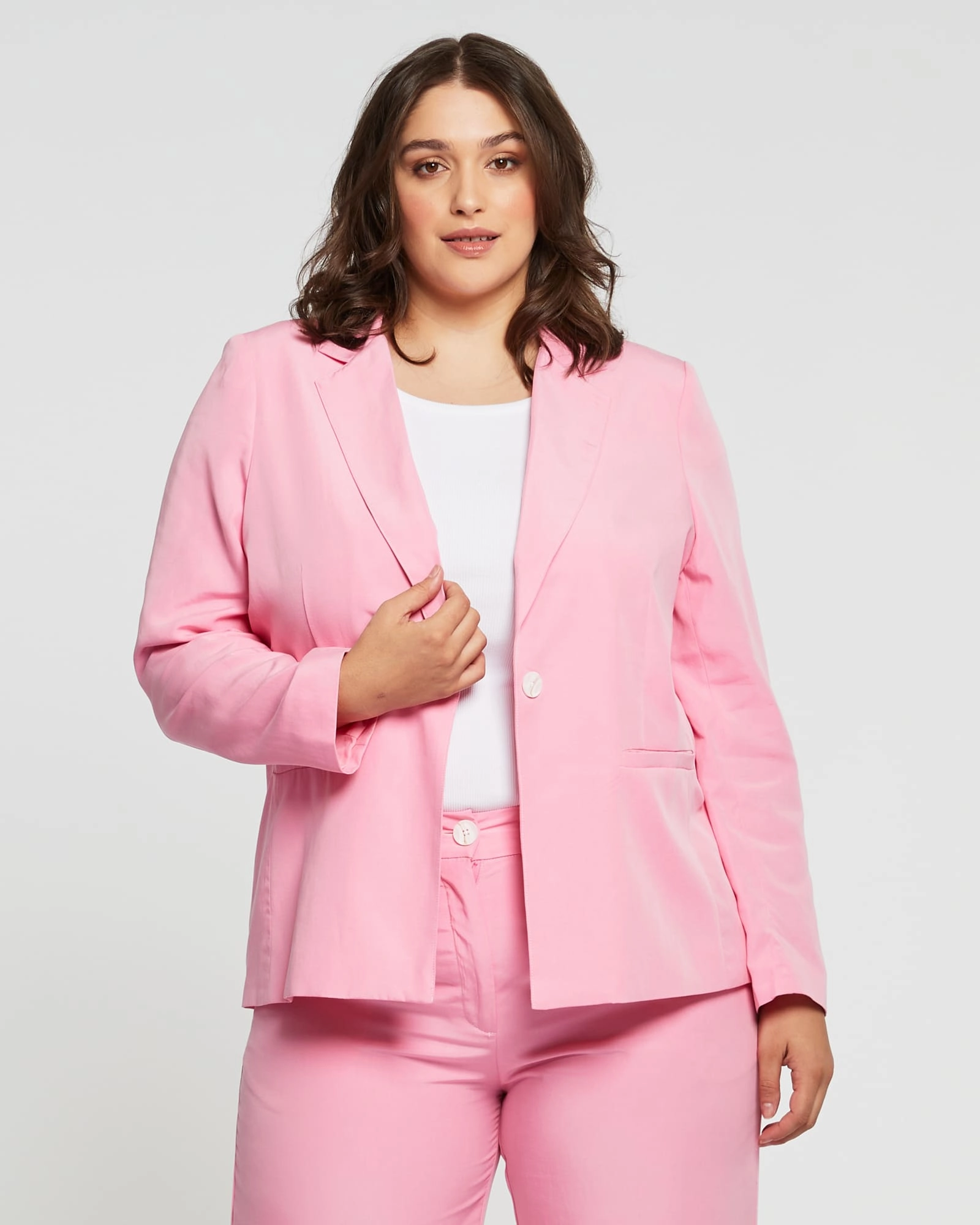 Maestro Jacket | Blush Affordable Outdoor Core