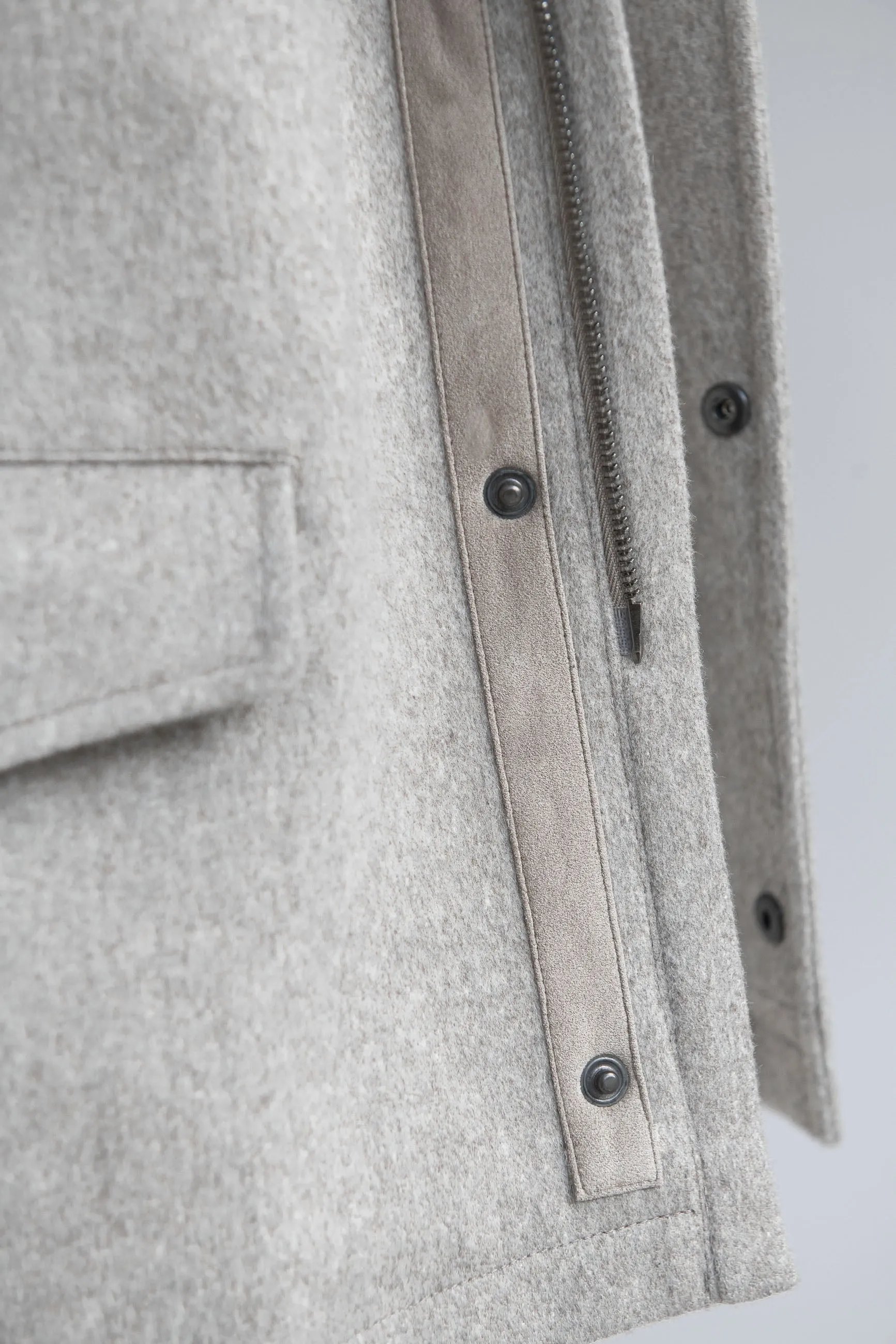 Noise Free Movement Beige field jacket - Made in Italy