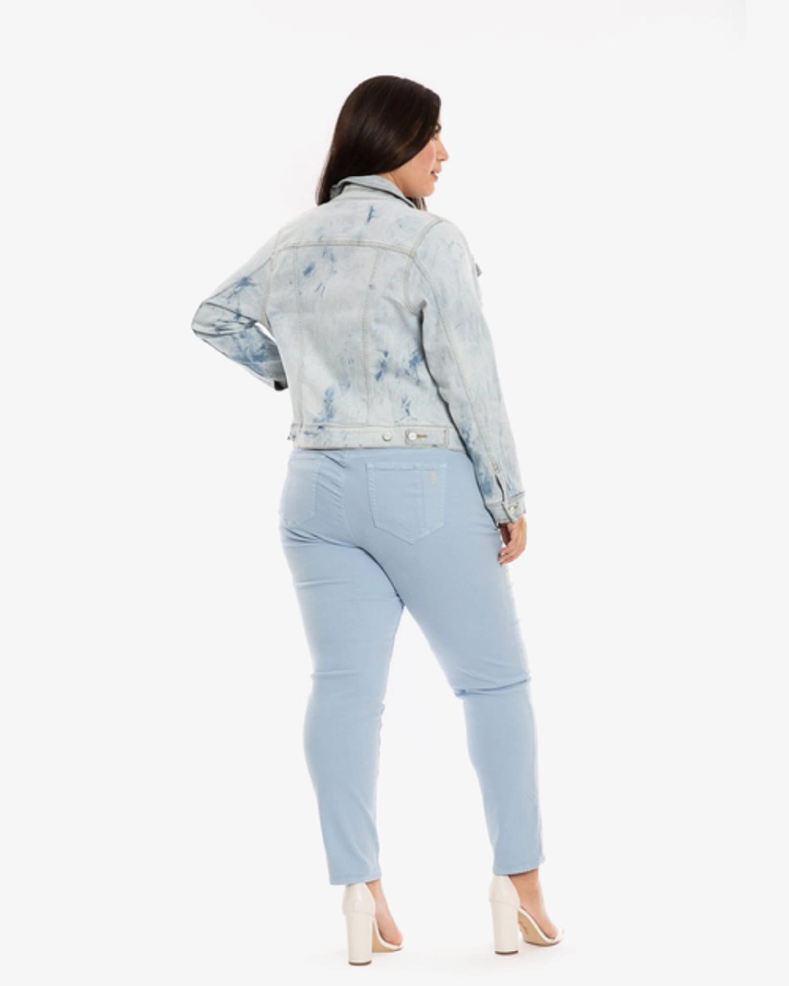 Raegan Denim Jacket | RAEGAN Improve Kinetic Back Ventilation