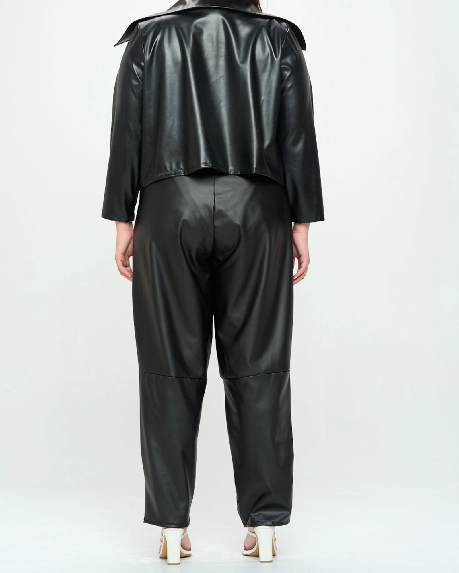 Ryder Crop Vegan Leather Jacket | Black runner Notice