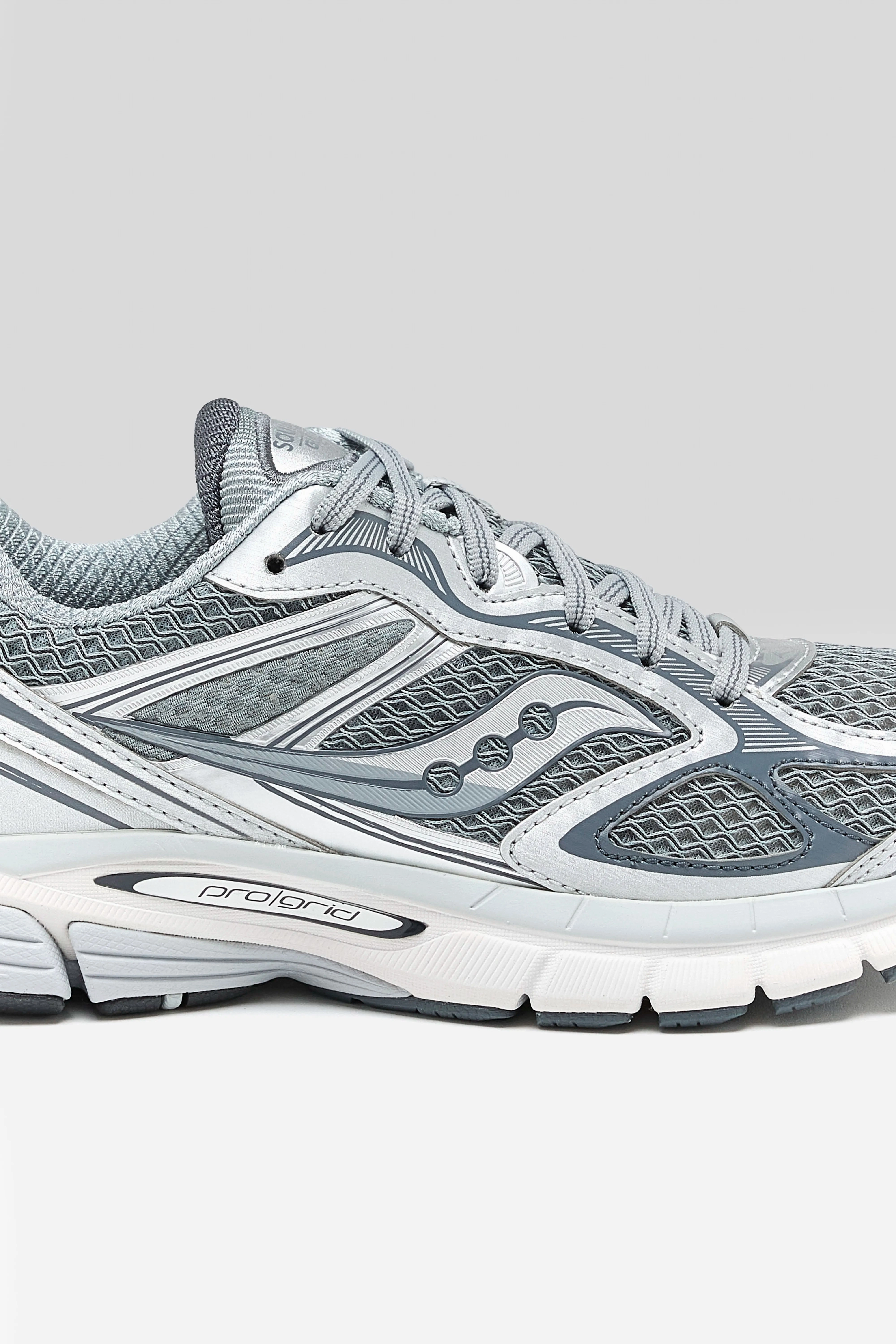 Progrid Guide 7 for Women  (252 / W / SILVER) aesthetic - design Pressure Dispersion Pods