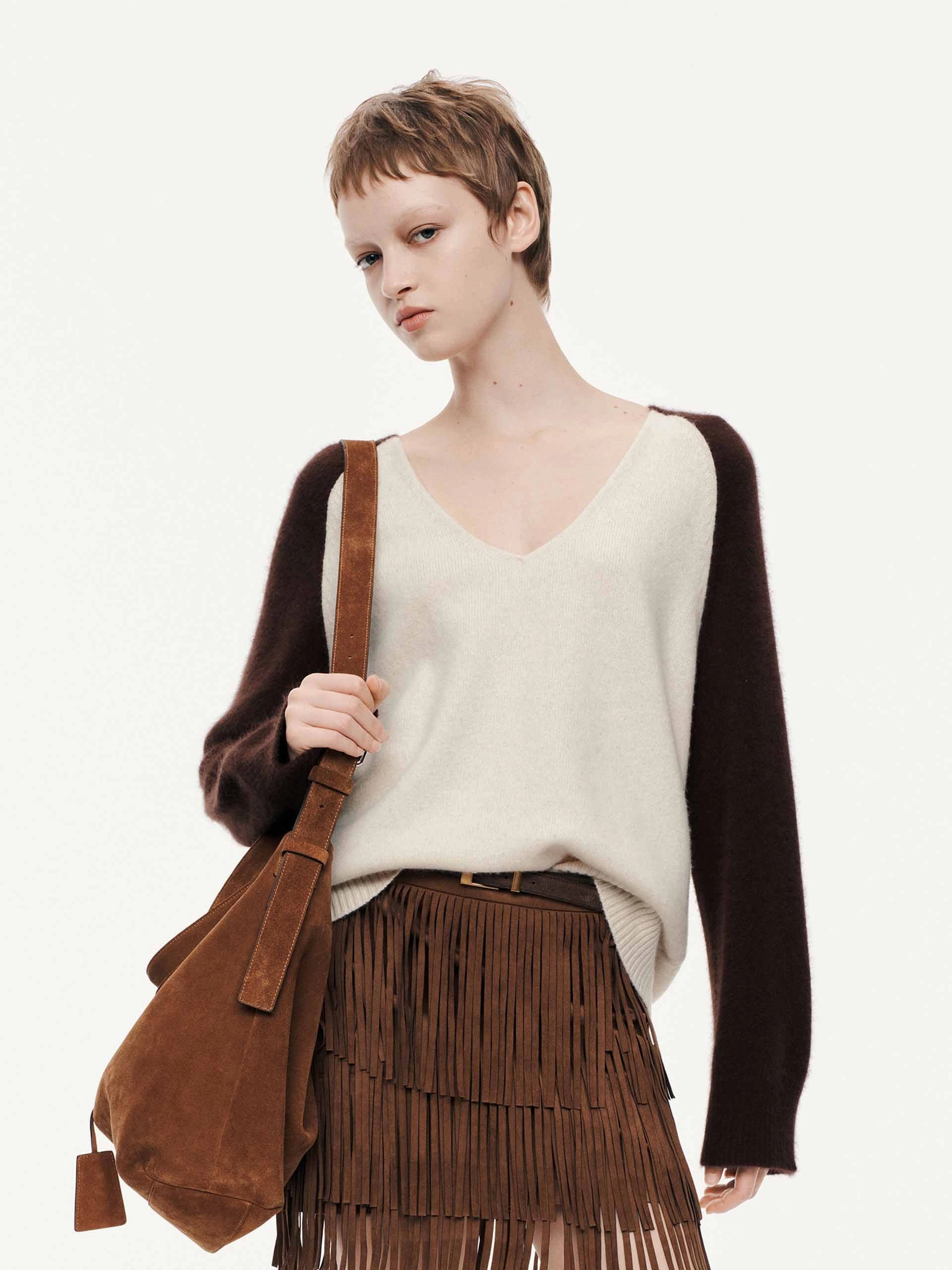 Sleek Design Long Lasting Elasticity V-neck Contrast Sweater