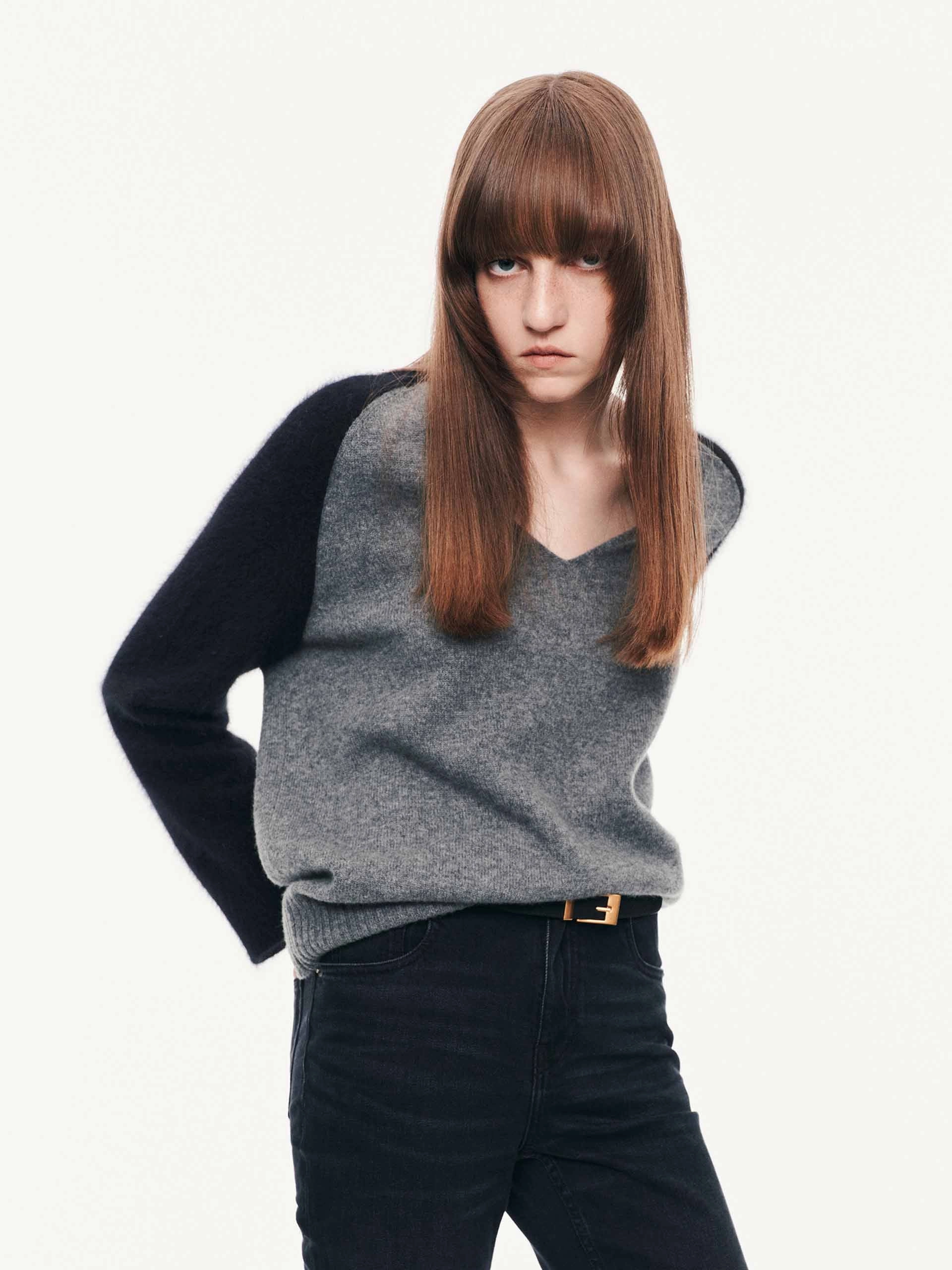 V-neck Contrast Sweater Winter Knitwear