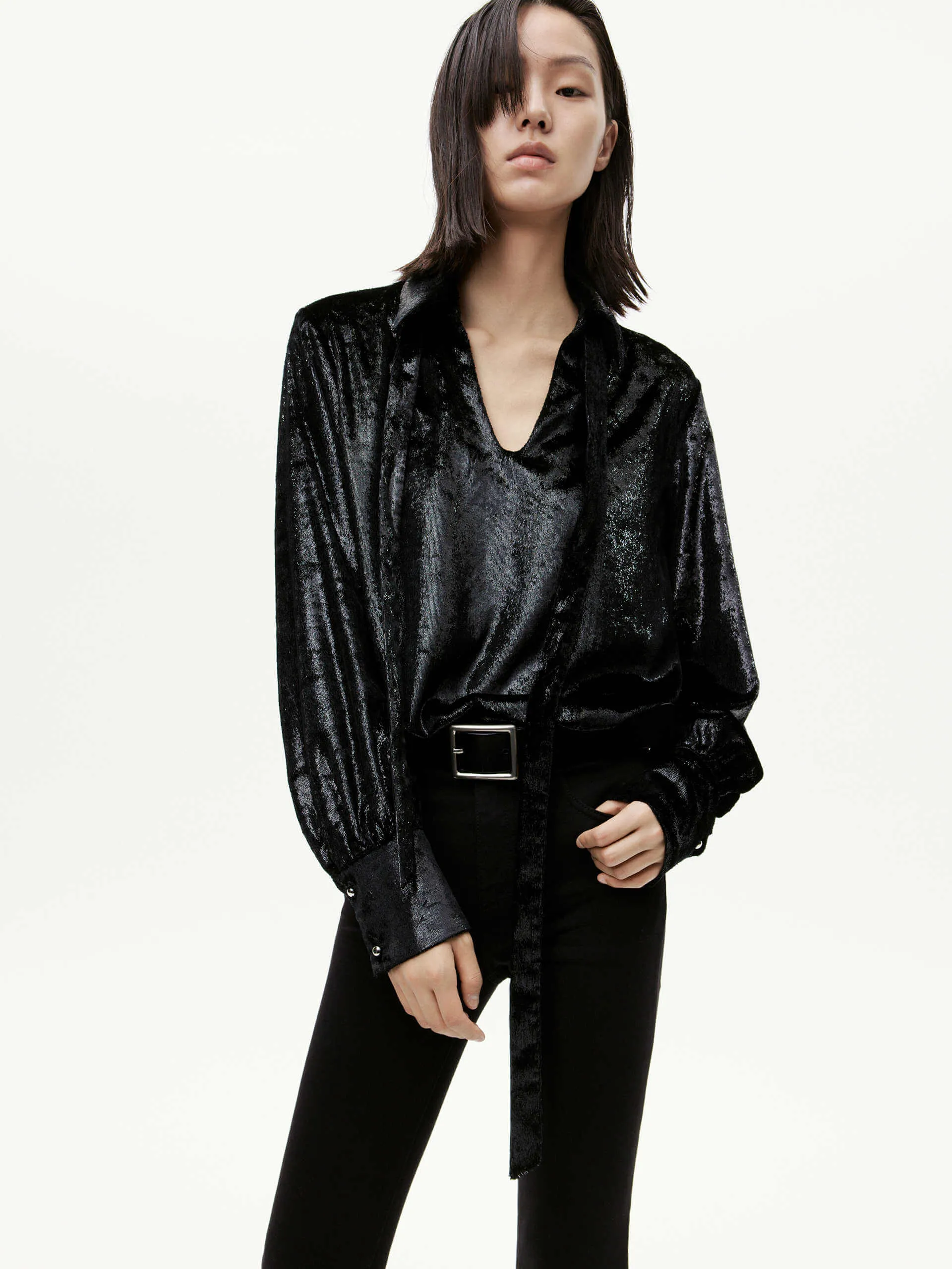 Bold Graphics Metallic Jacquard Tie Shirt