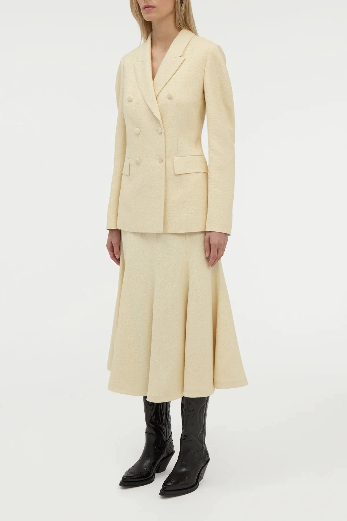 Sedna Blazer in Ivory Silk Tweed Sleek Comfort Wear Elegant Wear