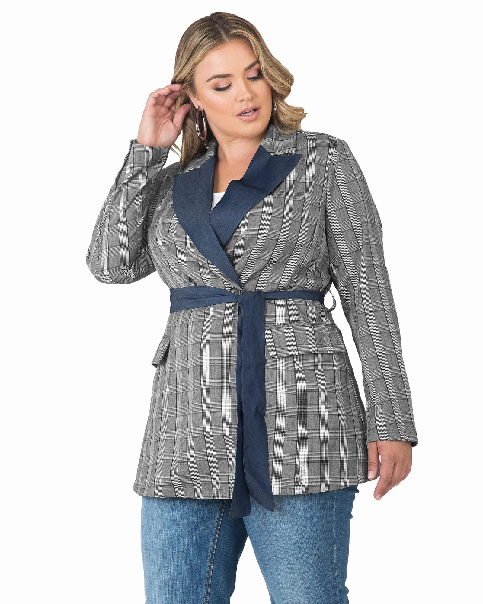 Outdoor Explorer Temperature Regulating Selma Wrap Blazer | Black & White Plaid