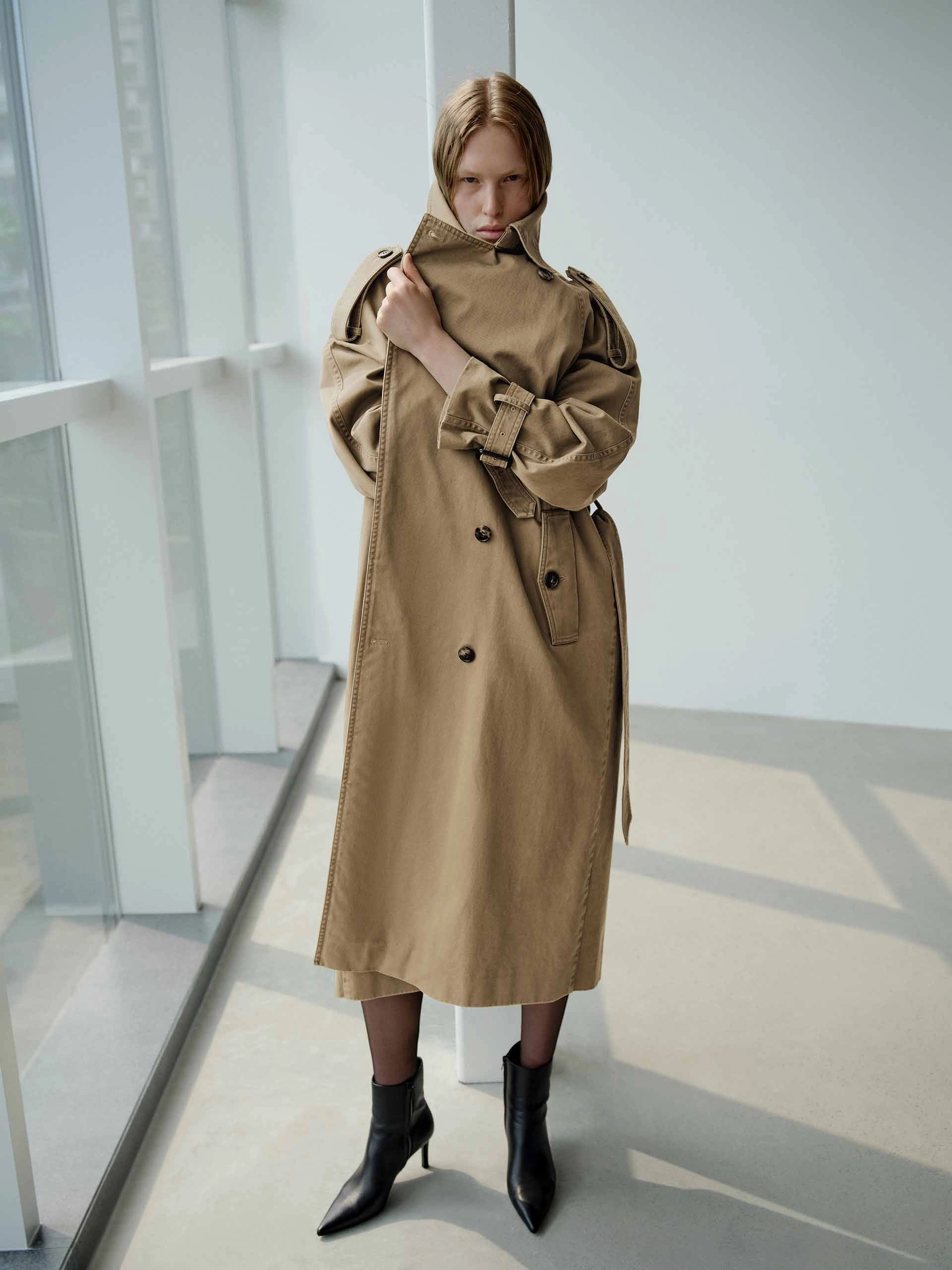 Double Breasted Trench Coat Compact Packability MeshLinedVents