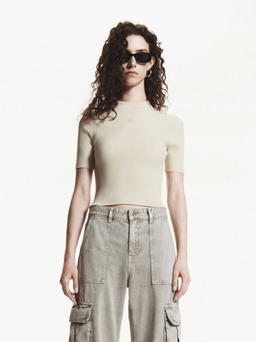 Cropped Ribbed Knit Top elegant design Sophisticated Layers