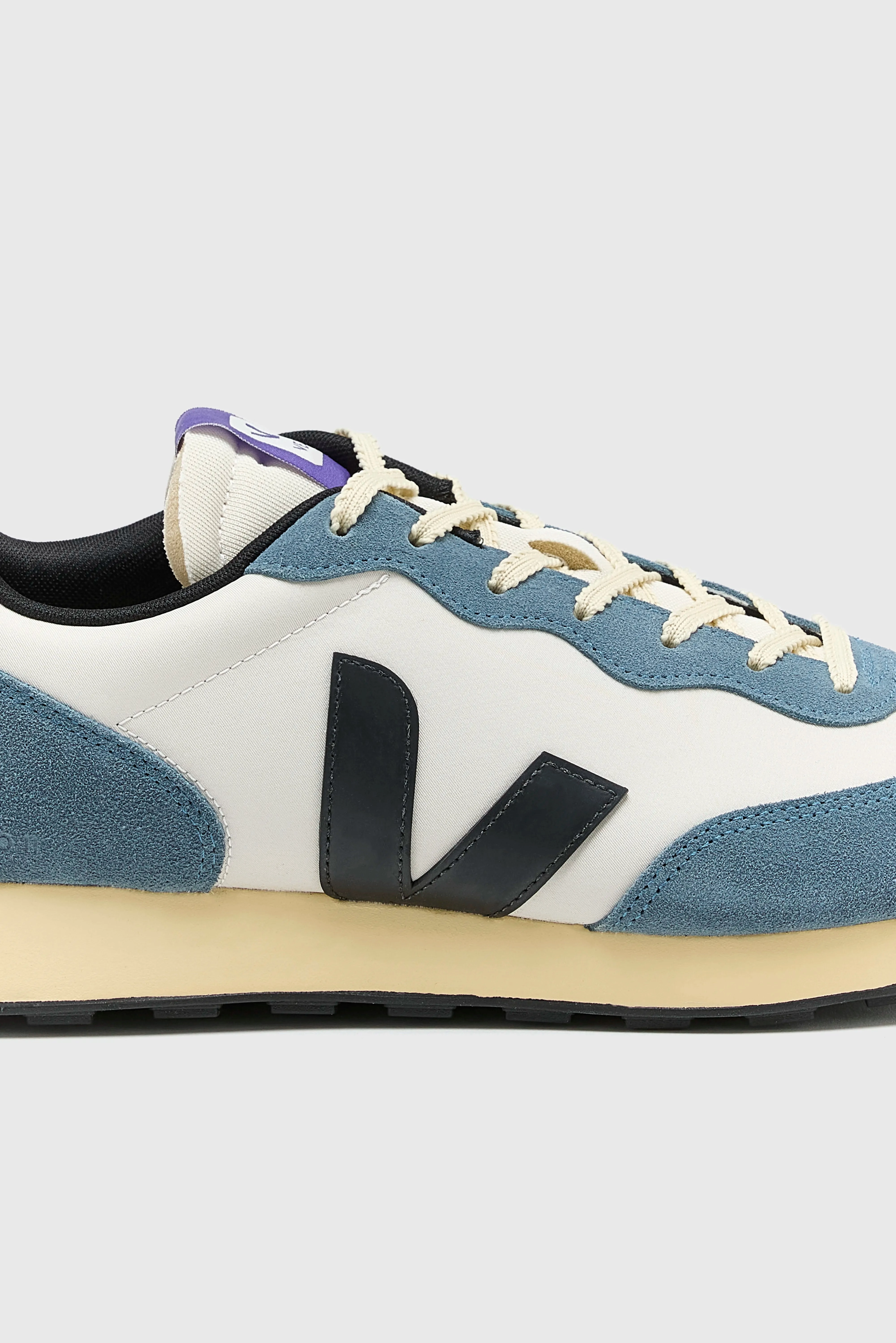 Rio Branco II Nolyn for Men  (252 / M / BLUE) High Energy Return Cushioning Energy Flex