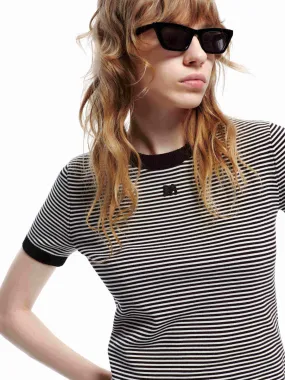 Tagless Labeling Short Sleeve Striped Top