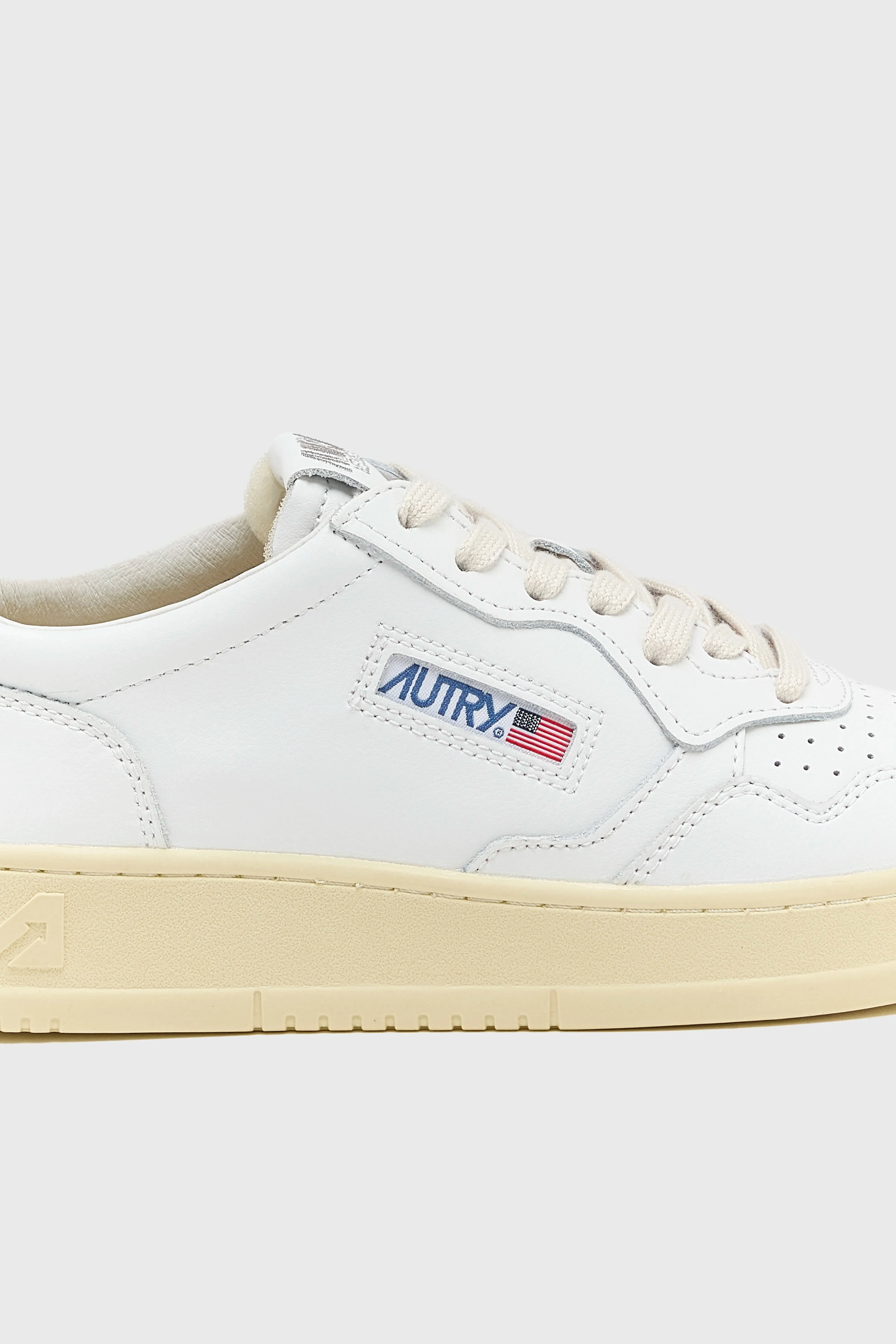 Medalist Low for Women  (252 / W / PINK) Thermal Regulating Lining Anti Odour