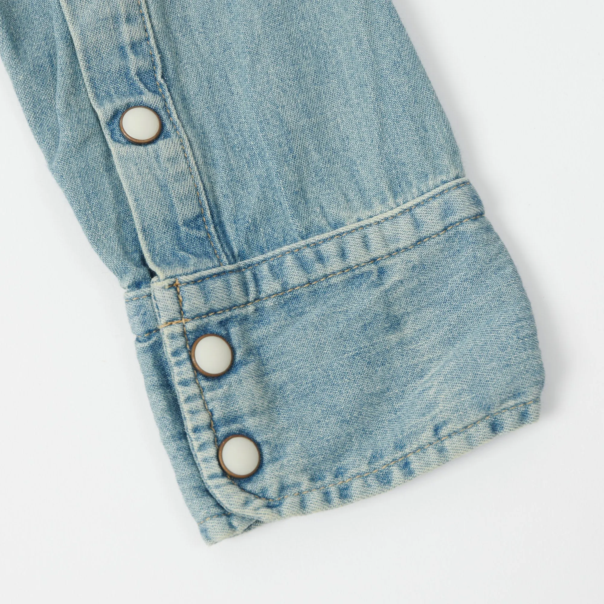 Quick Release Placket Spellbound 6oz Denim Western Shirt - Light Washed