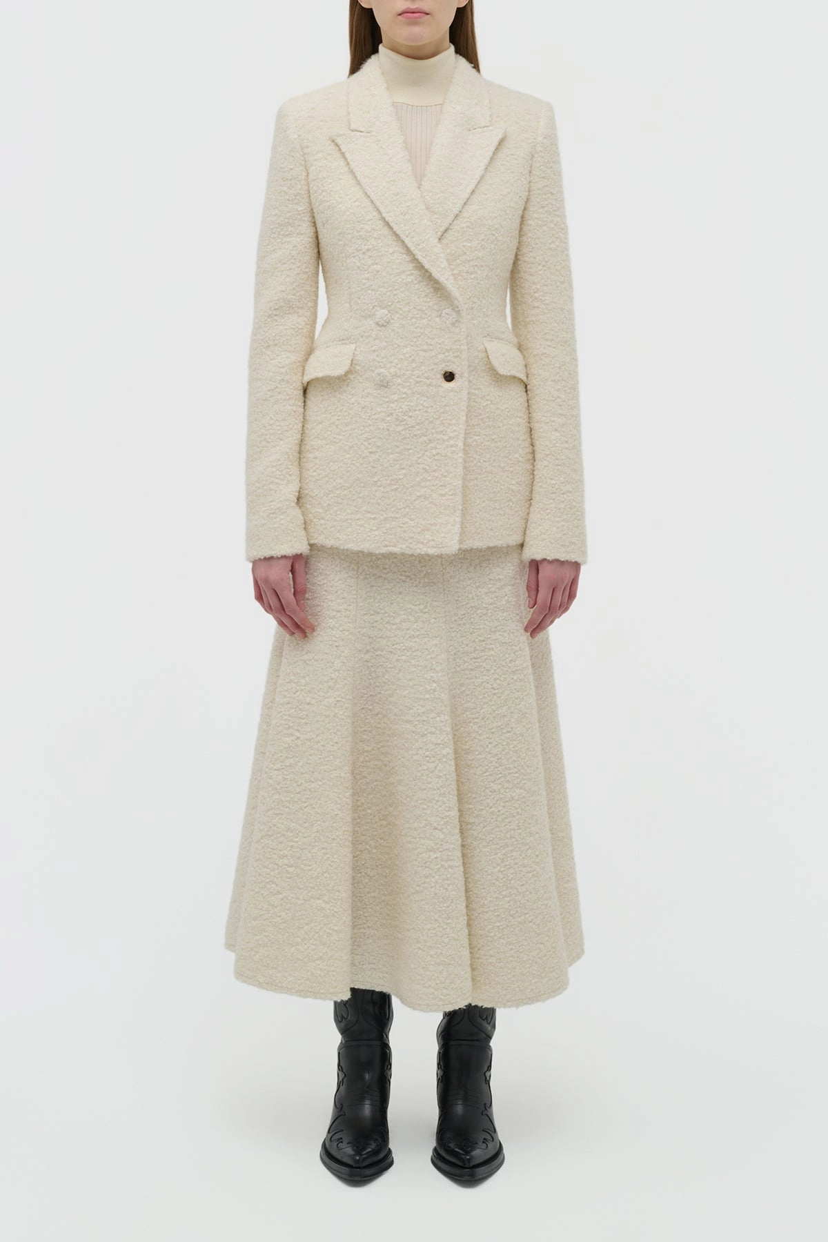 Smart Office Fit Stephanie Blazer in Ivory Recycled Cashmere Boucle