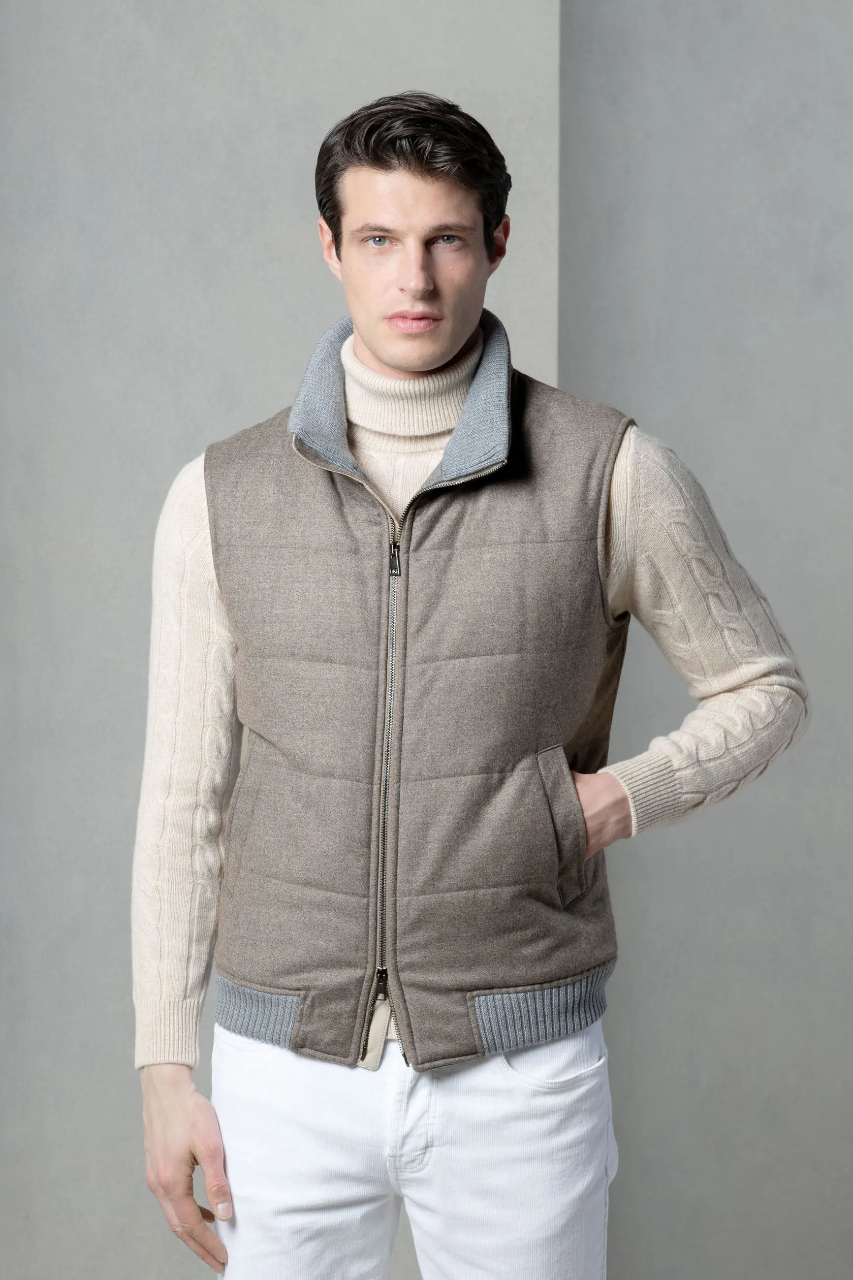 Layer Piece Anti Pill Surface Taupe down vest in wool & cashmere ?C Made in Italy