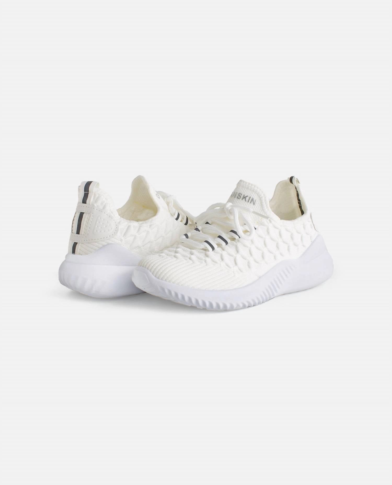 Easy Wear City Run Girls Stunt Lace Up Sneaker In White