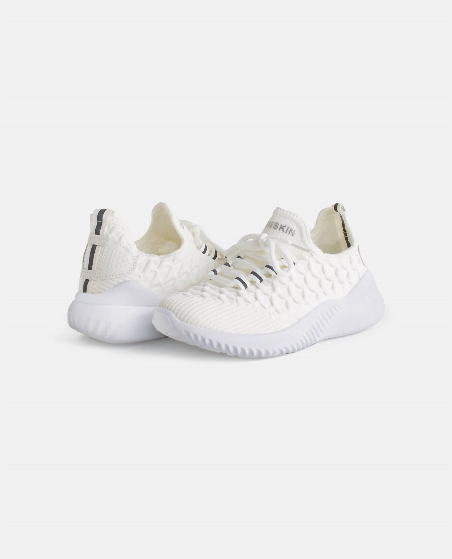 Classic Base Girls Stunt Lace Up Sneaker In White