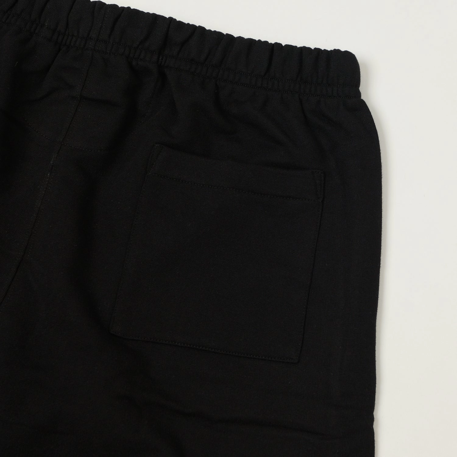 Layered Knit Construction Crossfit Shorts Merz b. Schwanen 359 Classic Sweatpants - Deep Black