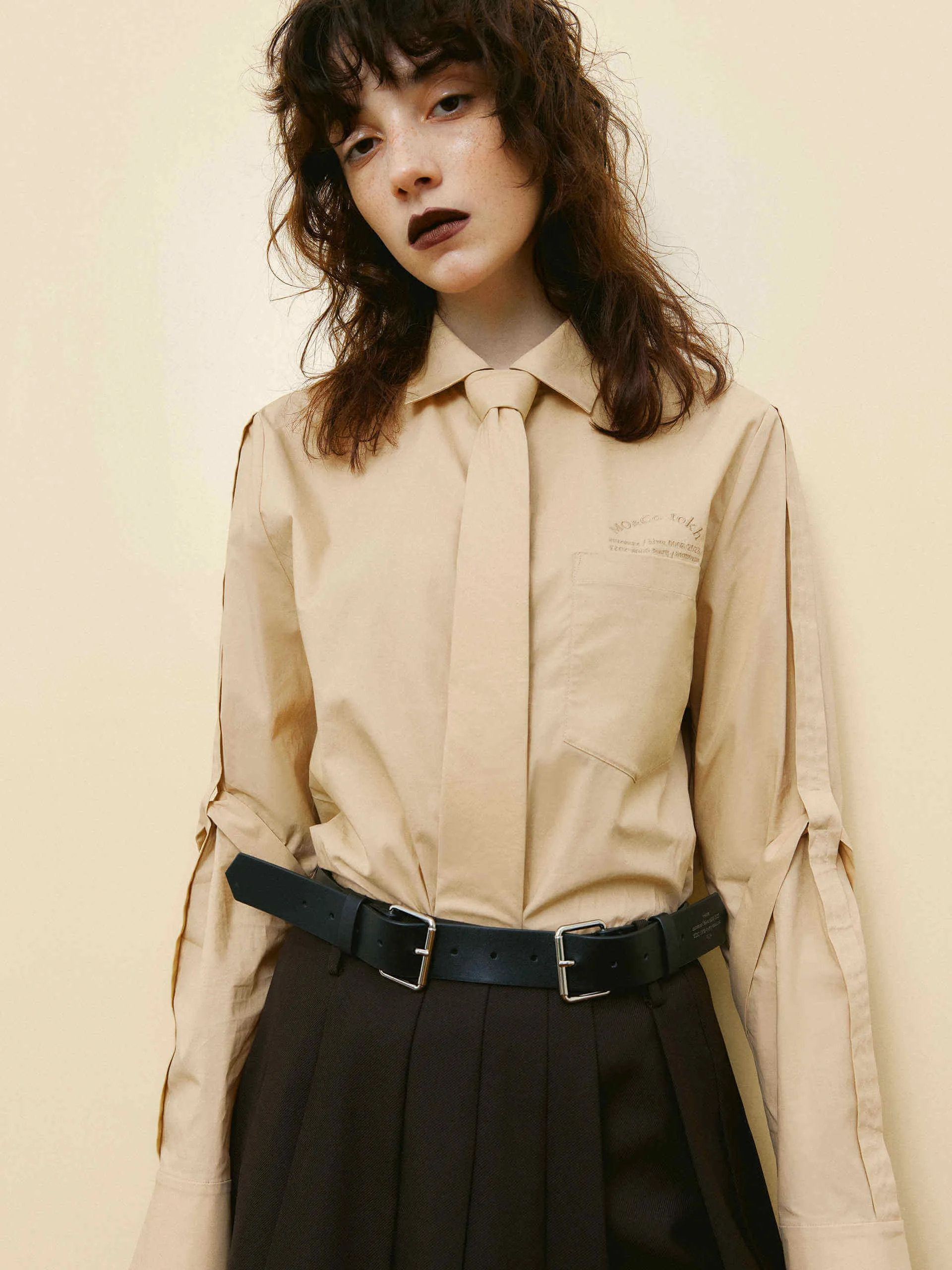 Casual Friday Chic Design Tie Details Shirt