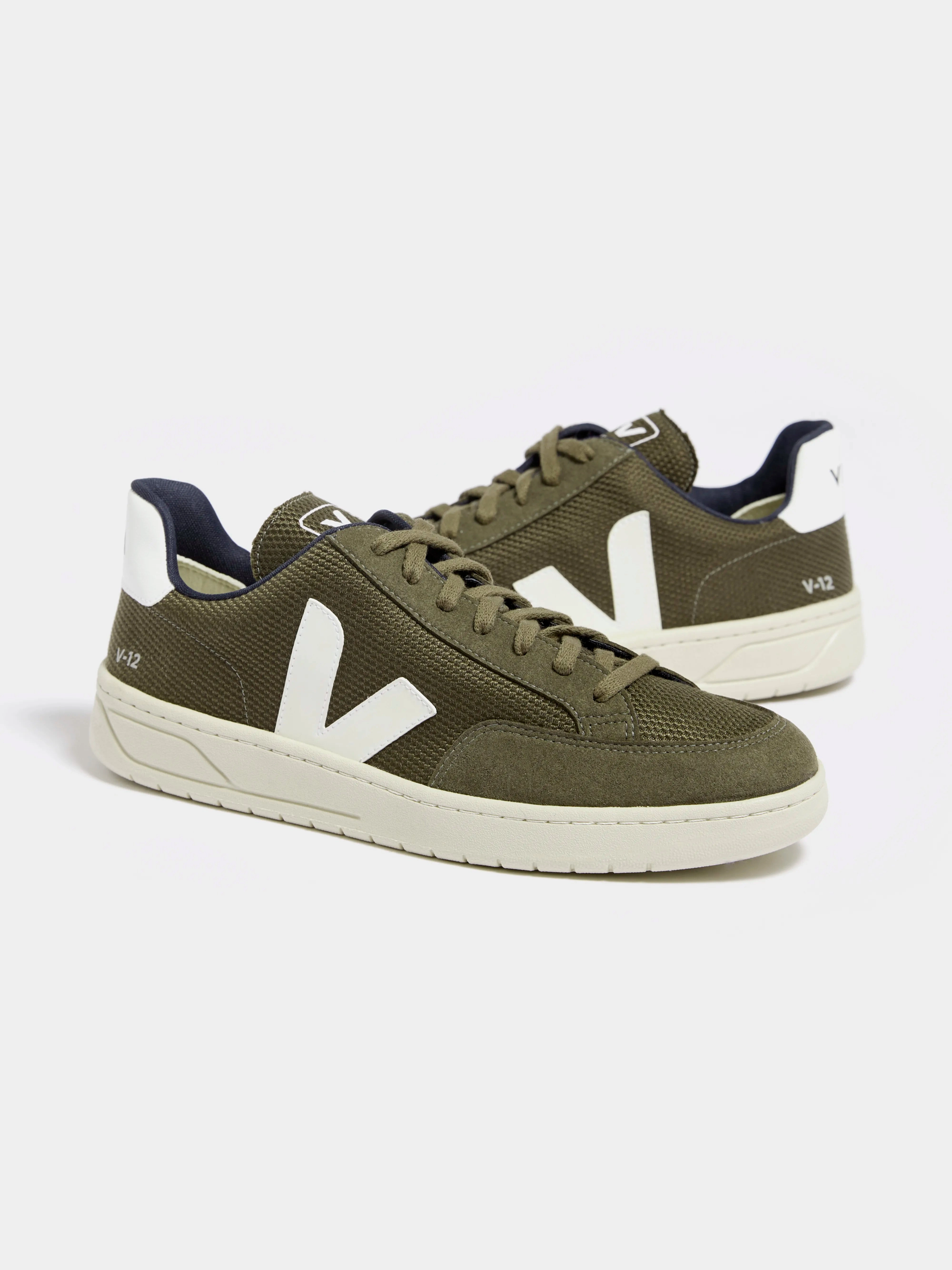 Breathable slip - on running shoes V-12 Vegan B-Mesh for Men (242 / M / KHAKI)