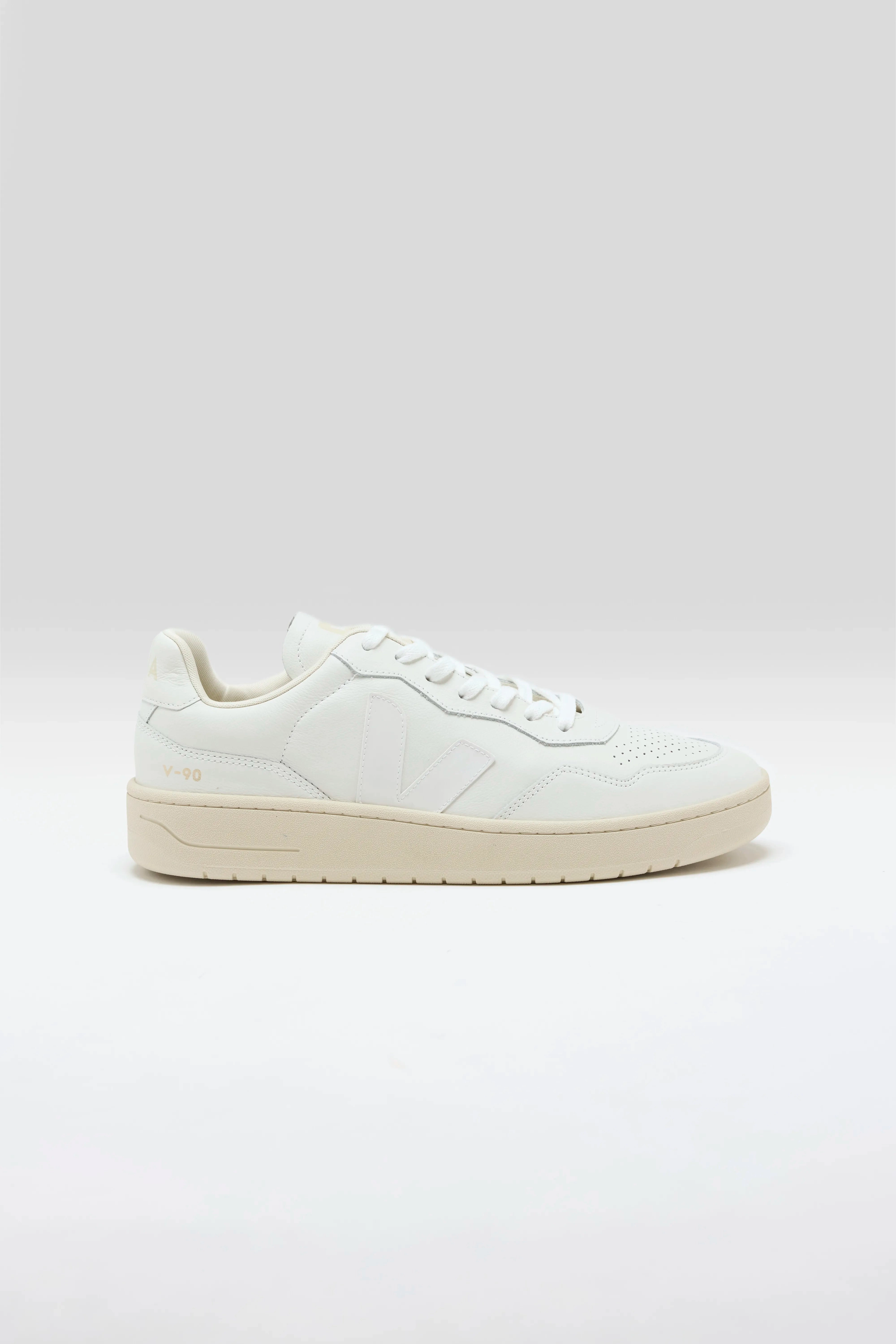 V-90 O.T. Leather for Men (241 / M / WHITE) Flex Foam Responsiveness