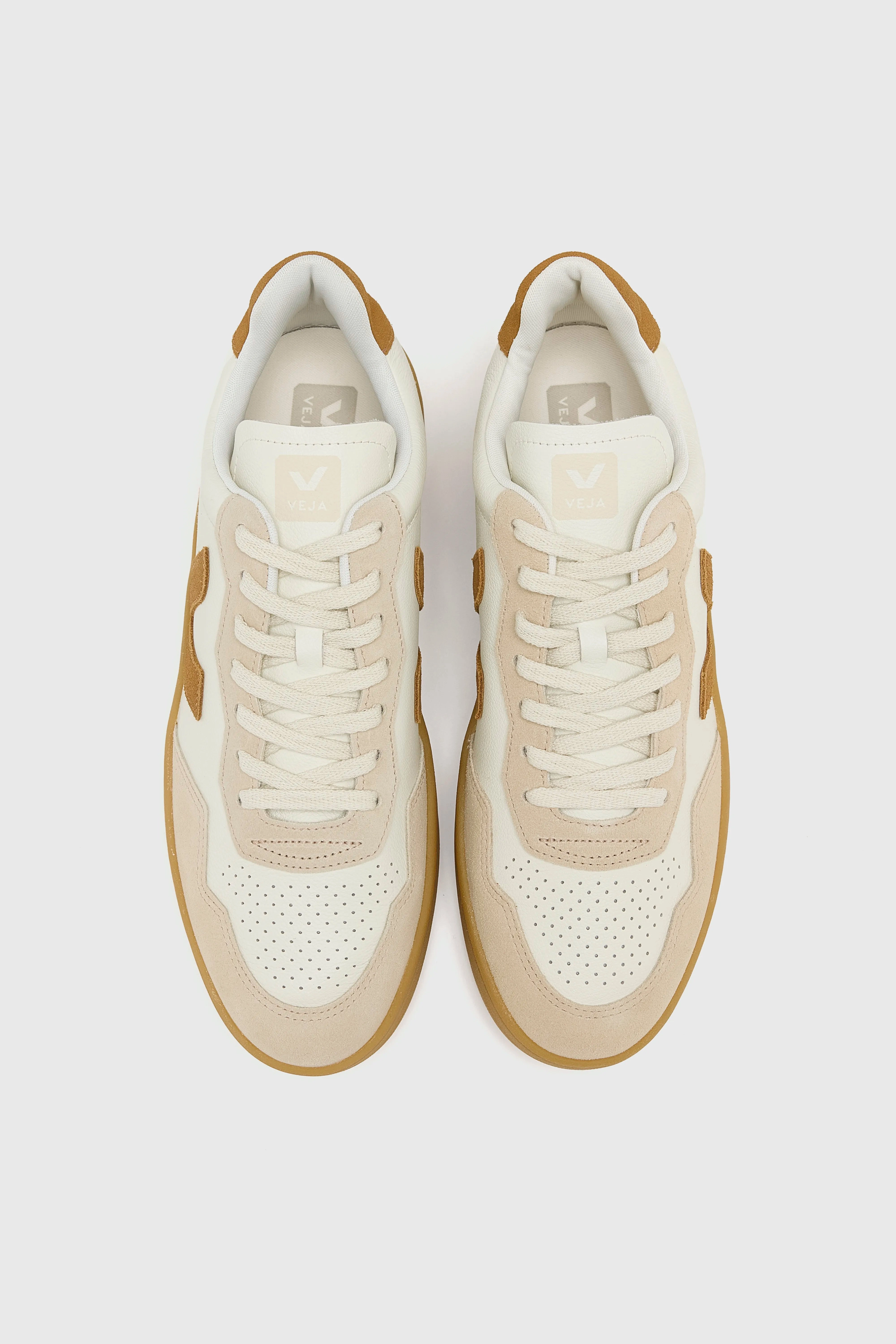 narrow - fit running shoes Marathon Preparation V-90 O.T. Leather for Men  (252 / M / WHITE)