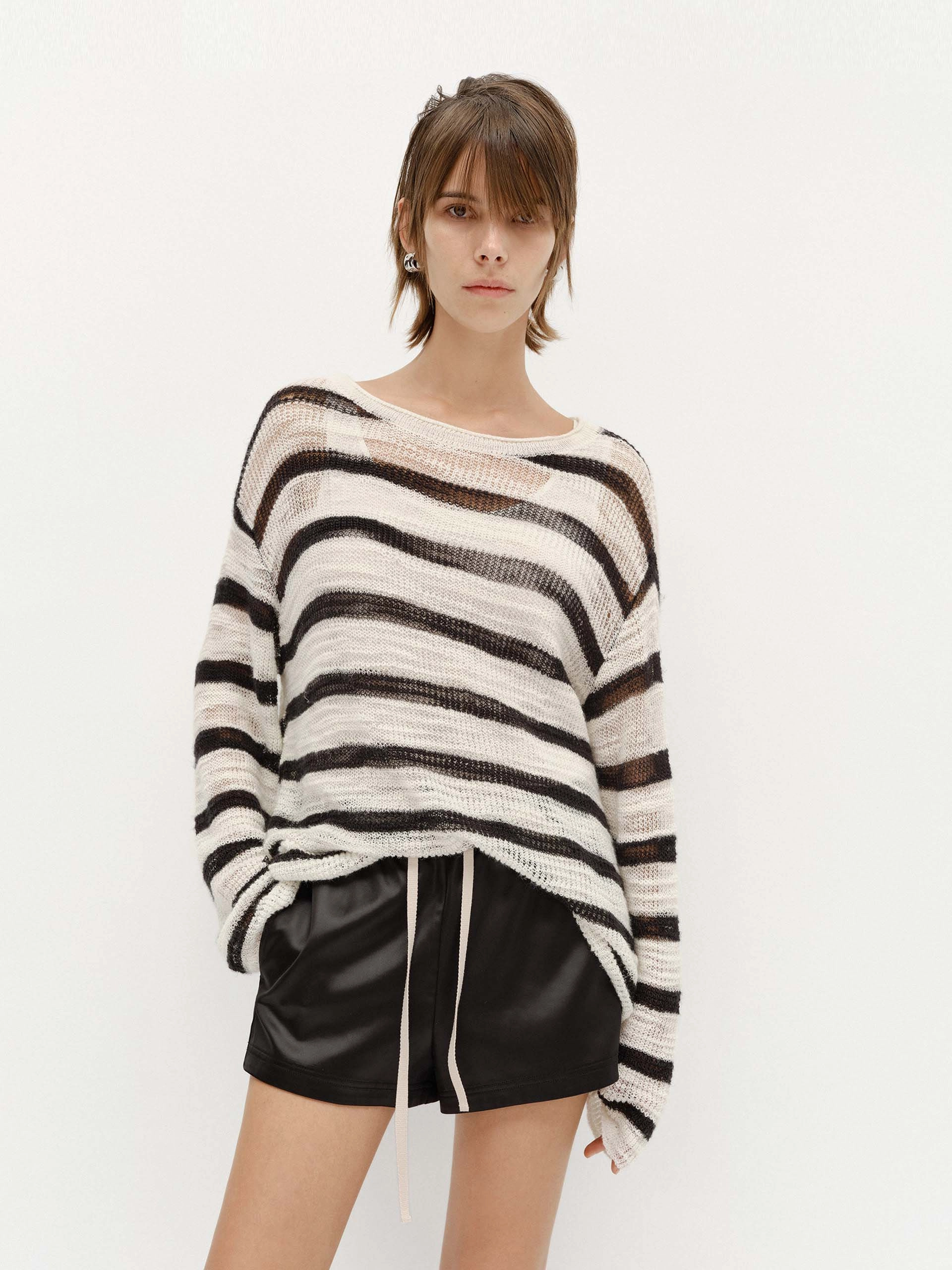 Chilly Season Wear Lightweight Stripe Knit Sweater