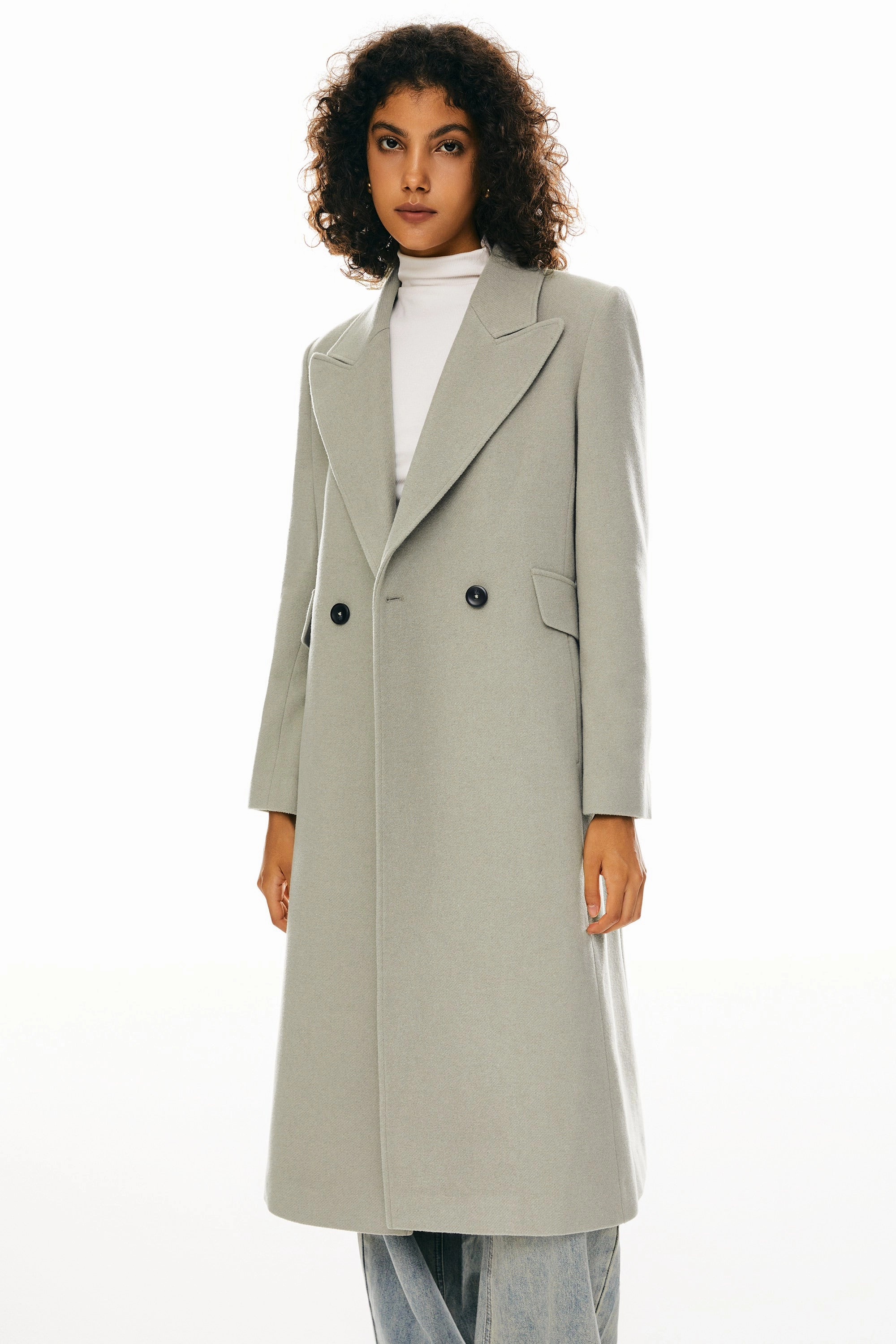 Wool Blend Long Coat Warmth Retention Clean Fit Design